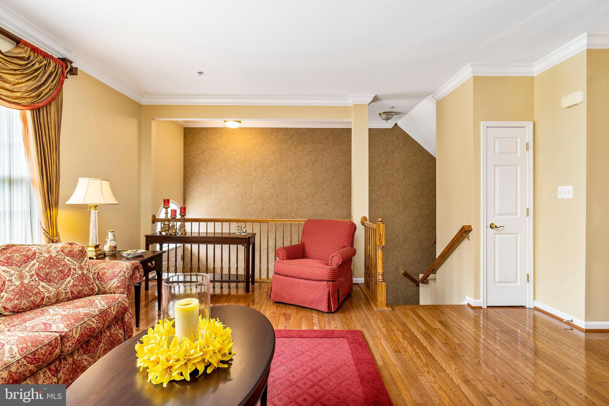 SOUTH RIVER COLONY - Residential