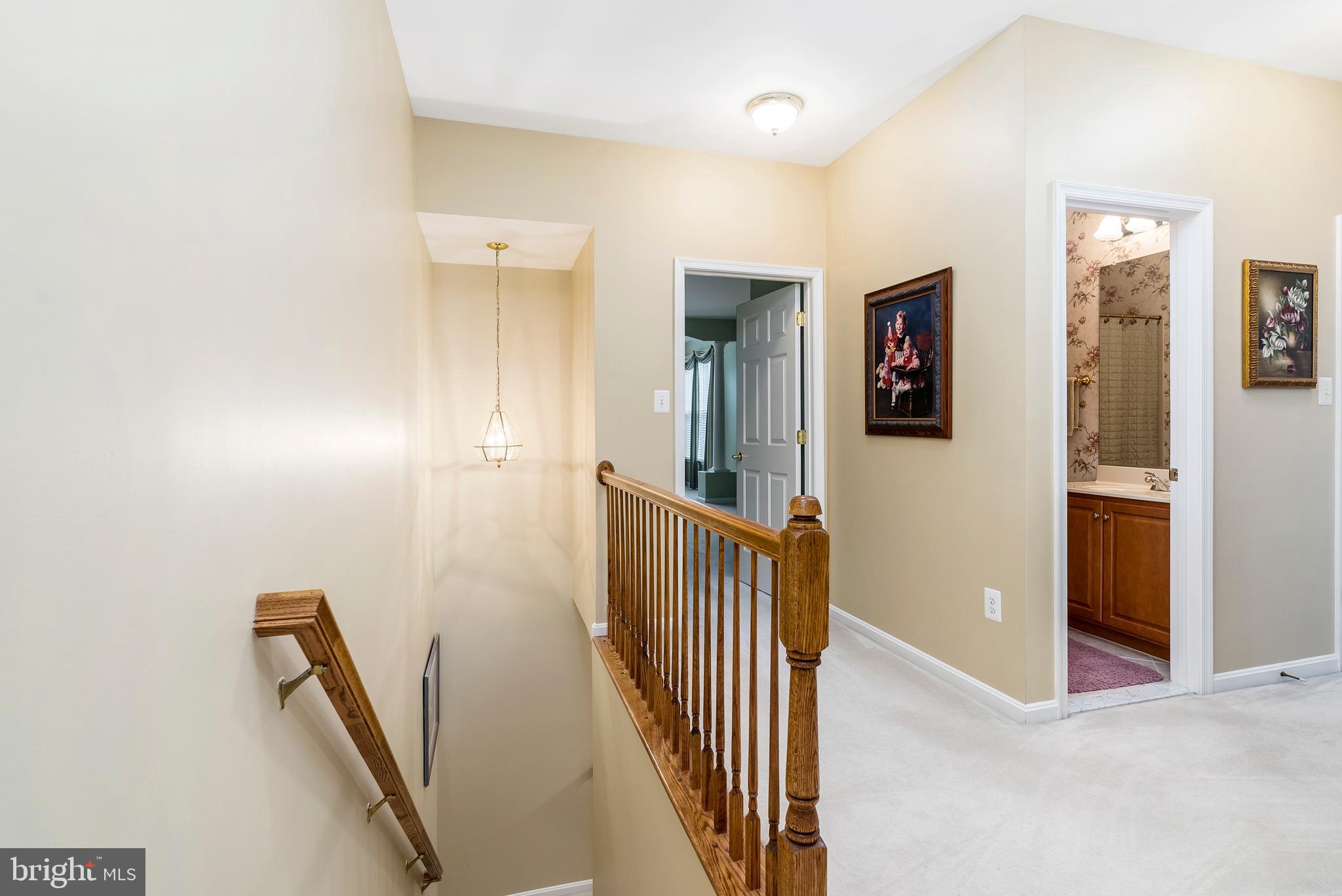 SOUTH RIVER COLONY - Residential