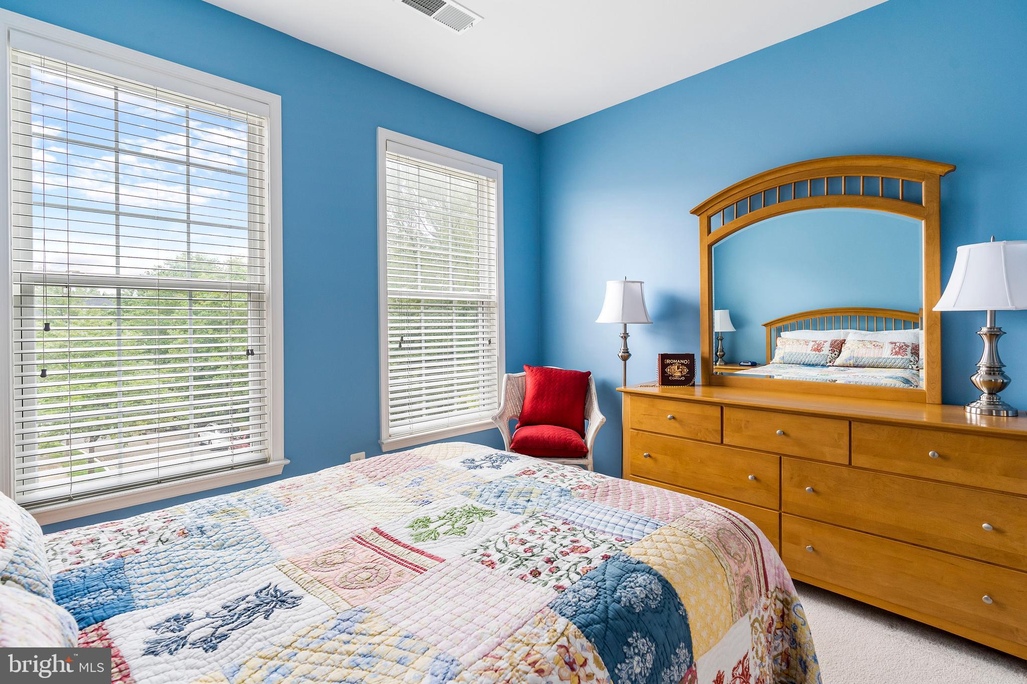 SOUTH RIVER COLONY - Residential