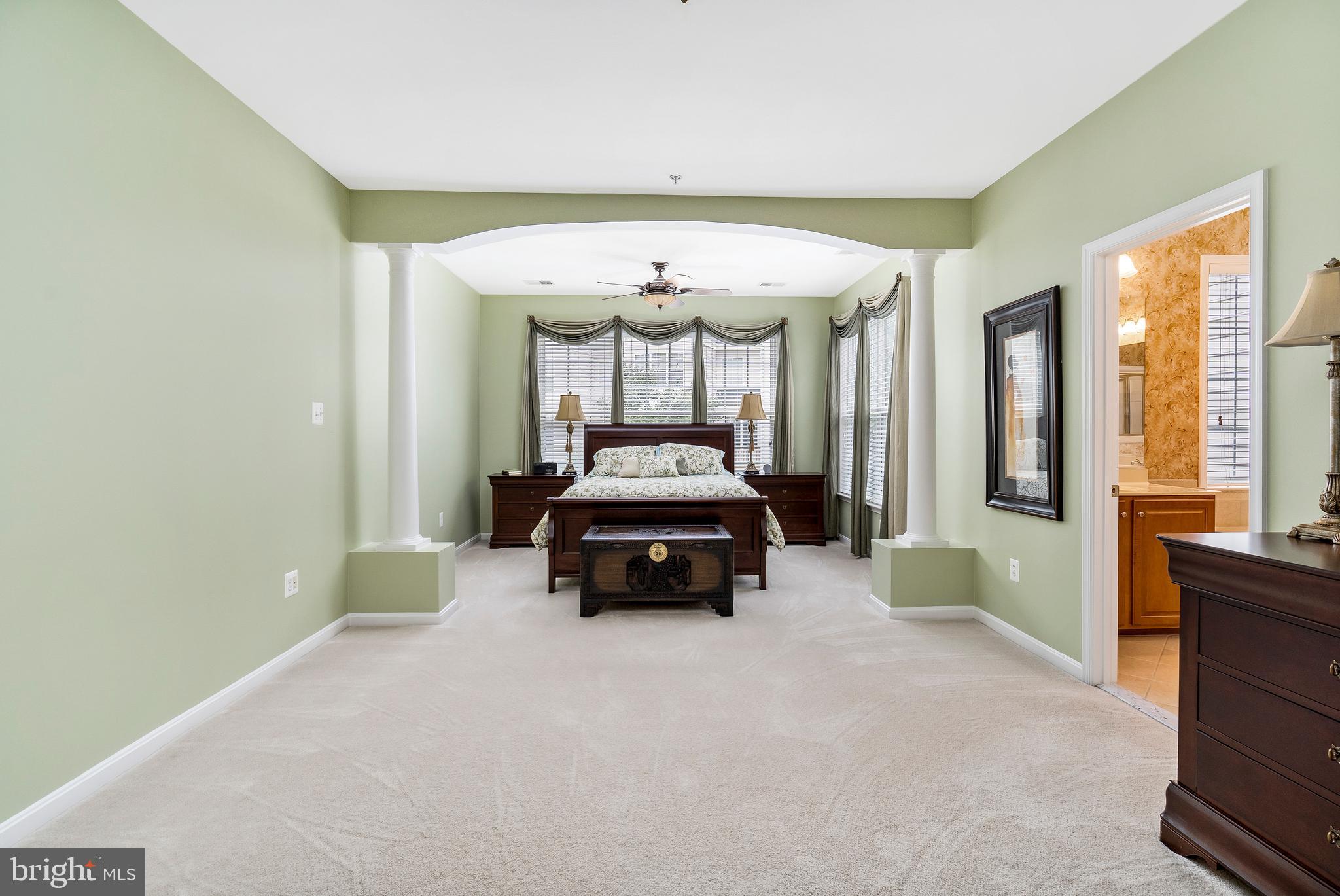 SOUTH RIVER COLONY - Residential