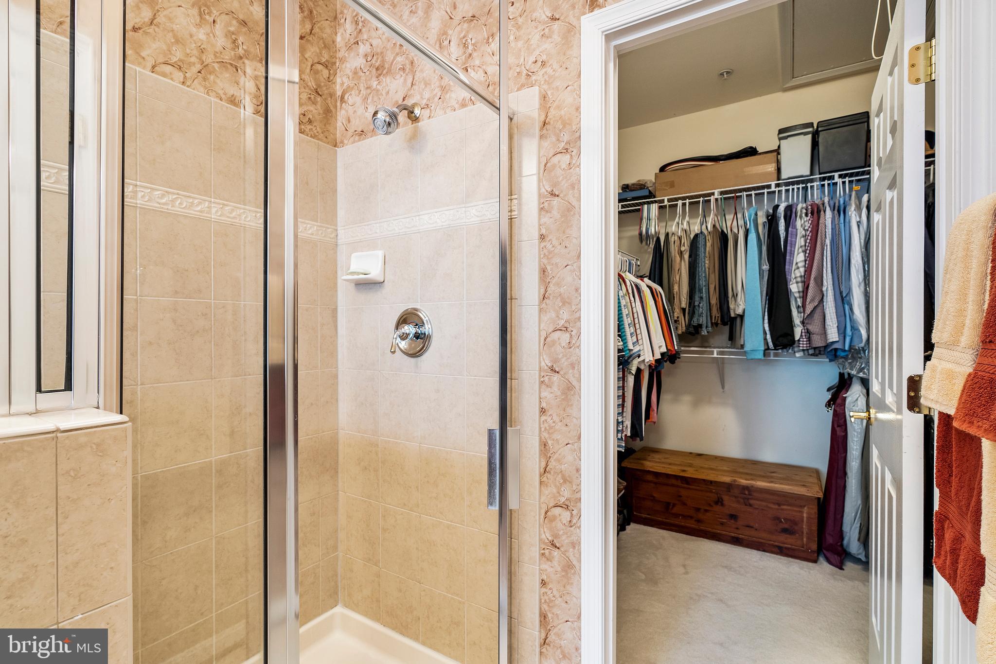 SOUTH RIVER COLONY - Residential