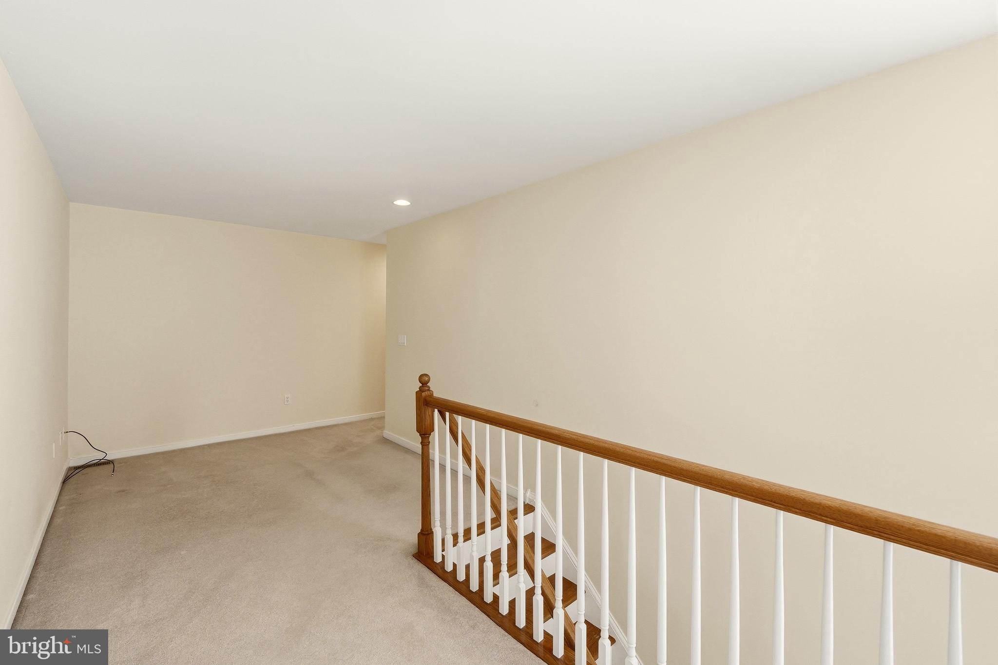 PENNS MEADOW - Residential