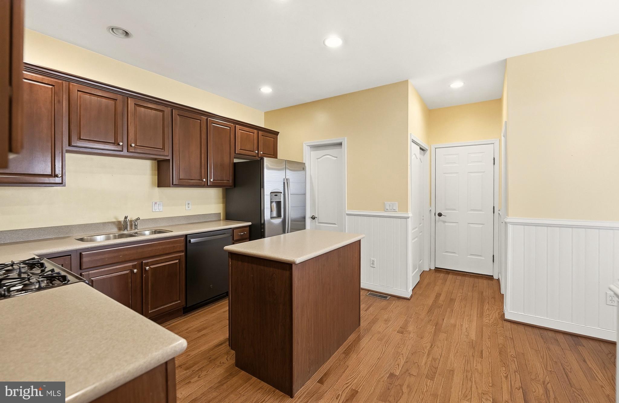 PENNS MEADOW - Residential