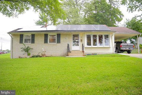 6611 LAMONT NEW CARROLLTON MD 20784