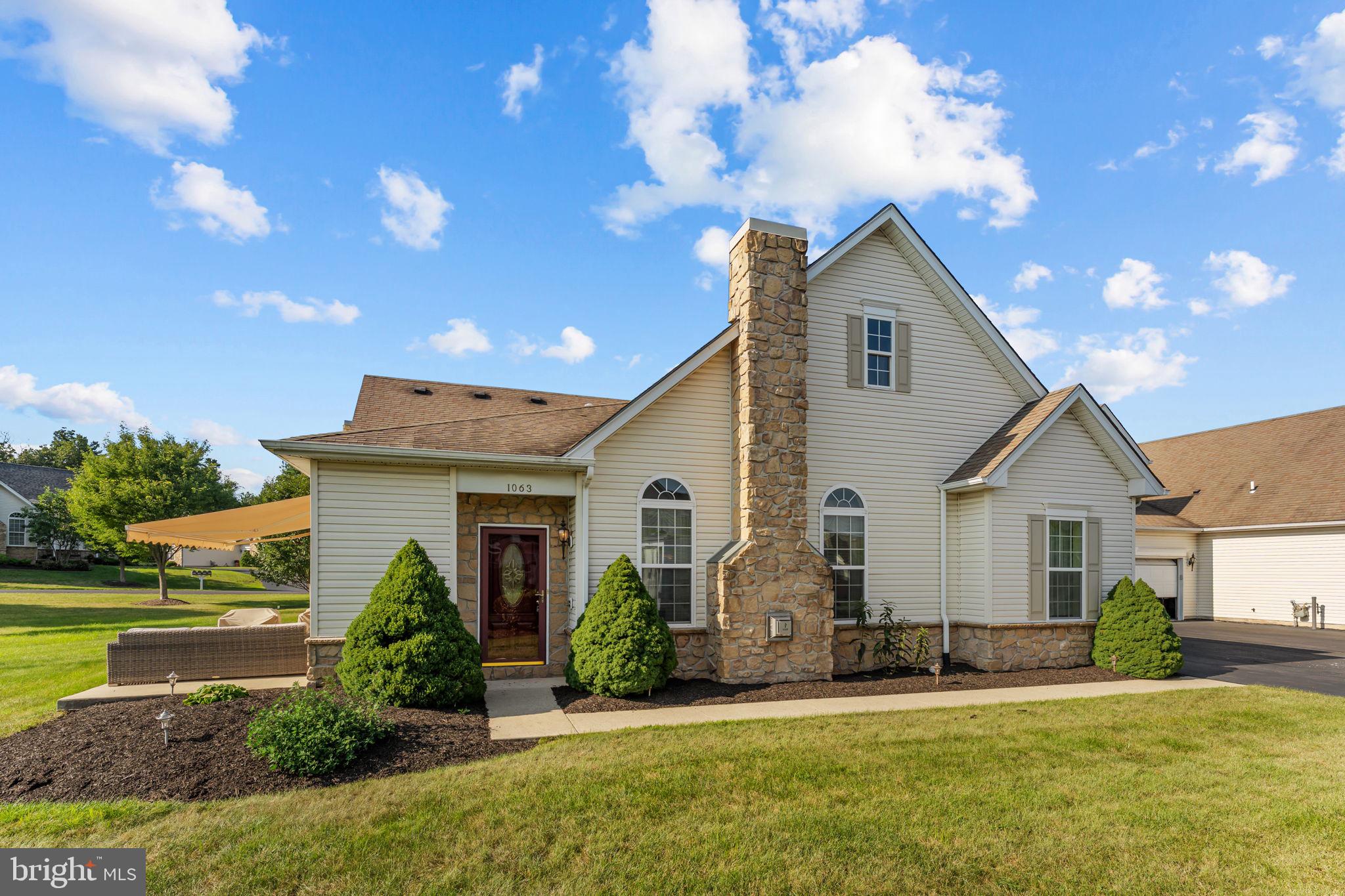 1063 BORDEAUX LANE