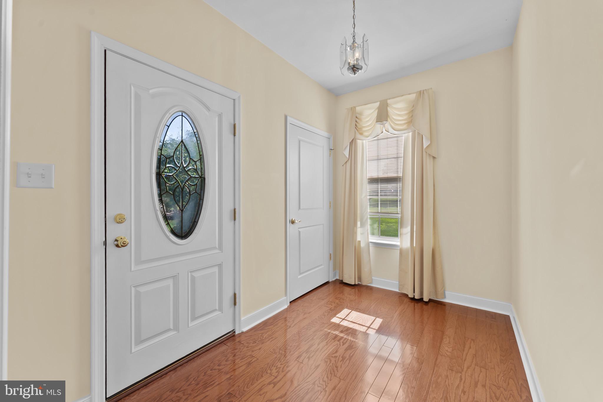1063 BORDEAUX LANE