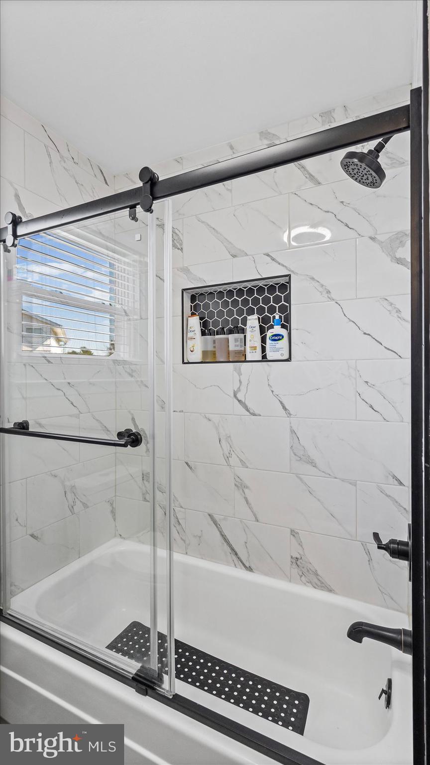 KINGS PARK - Residential