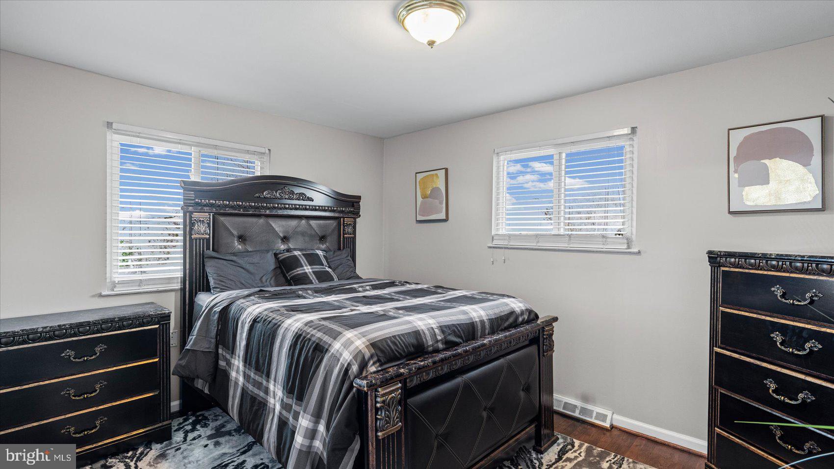 KINGS PARK - Residential