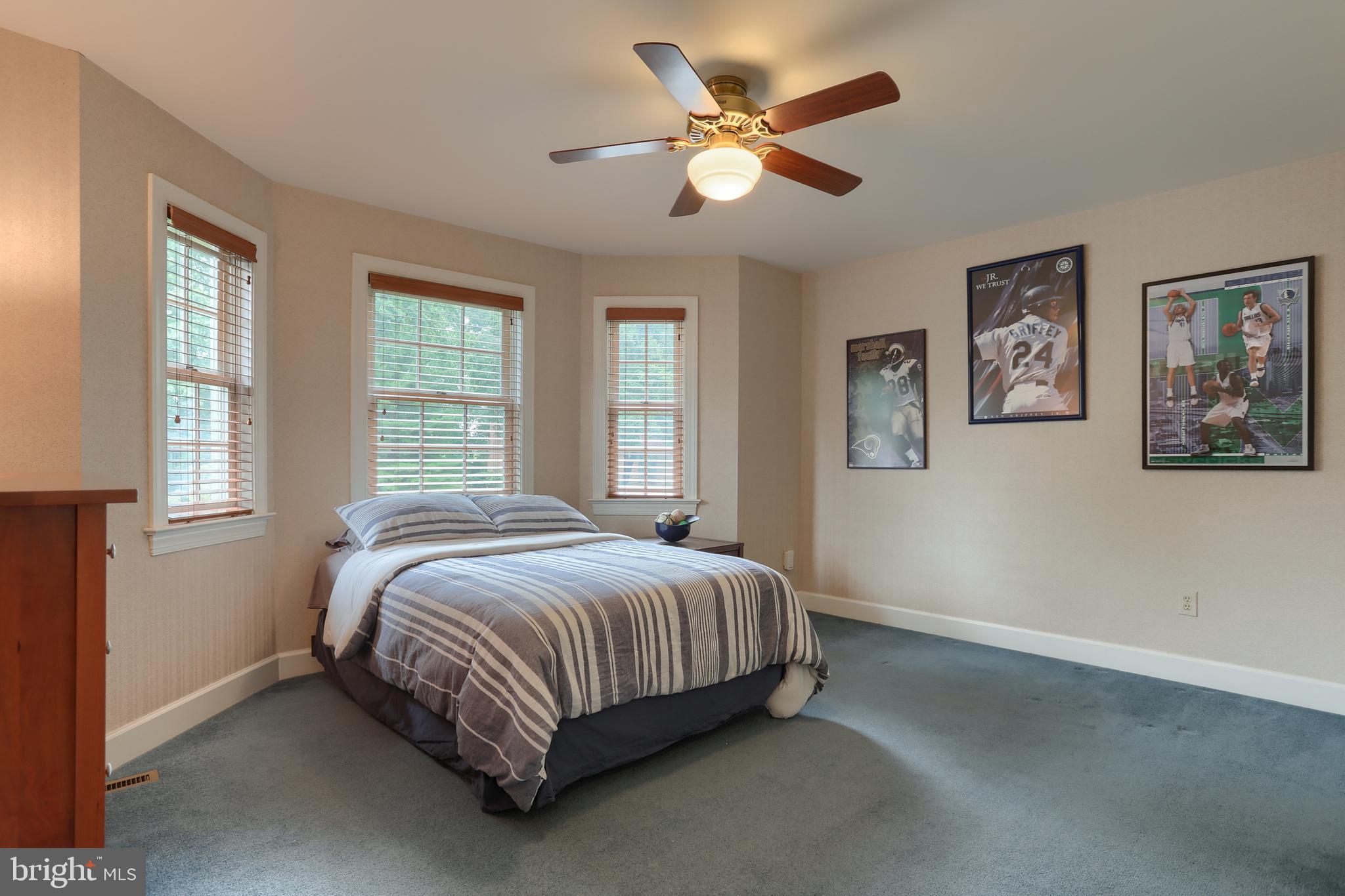 HEIGHTS OF GREENBRIAR - Residential