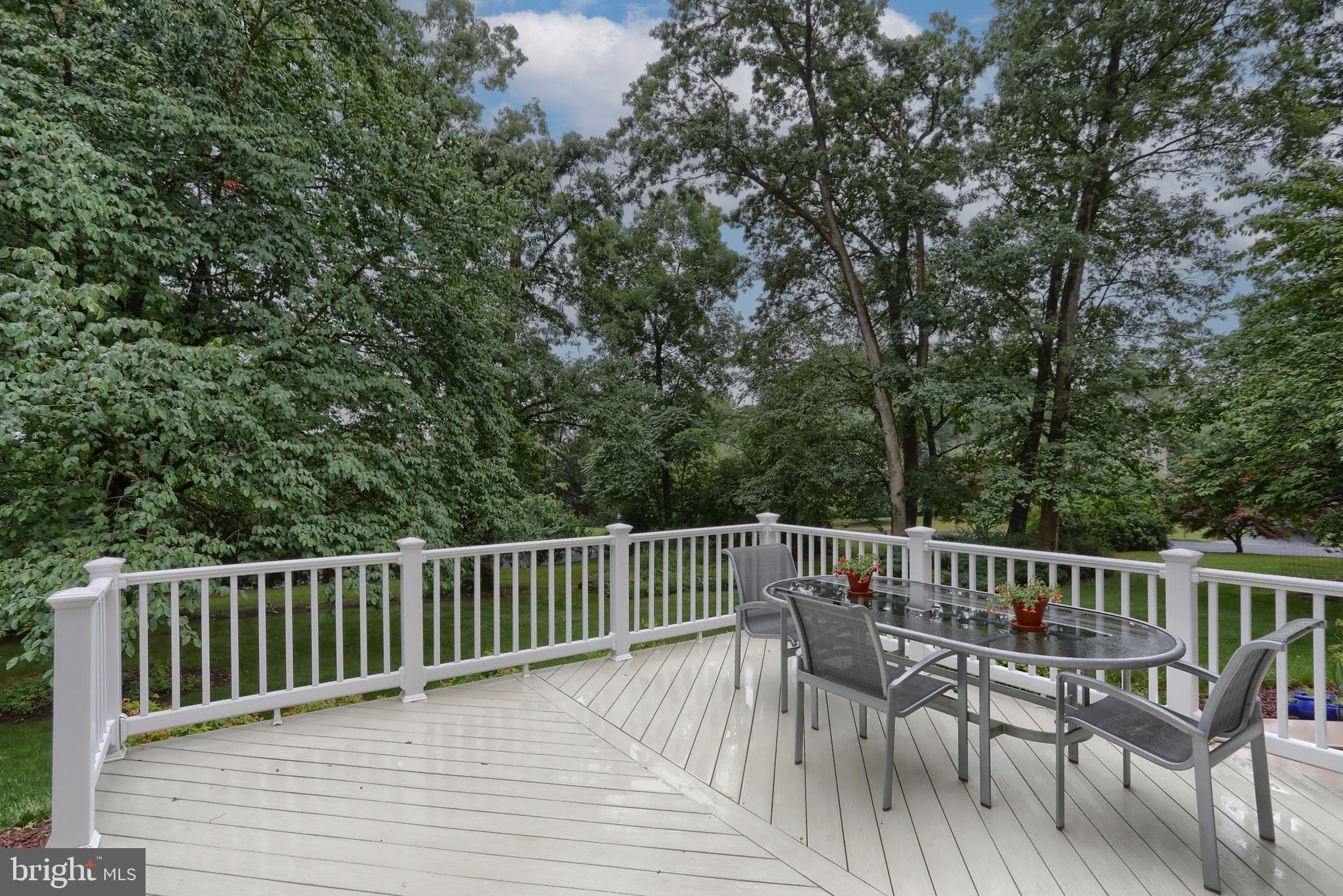 HEIGHTS OF GREENBRIAR - Residential