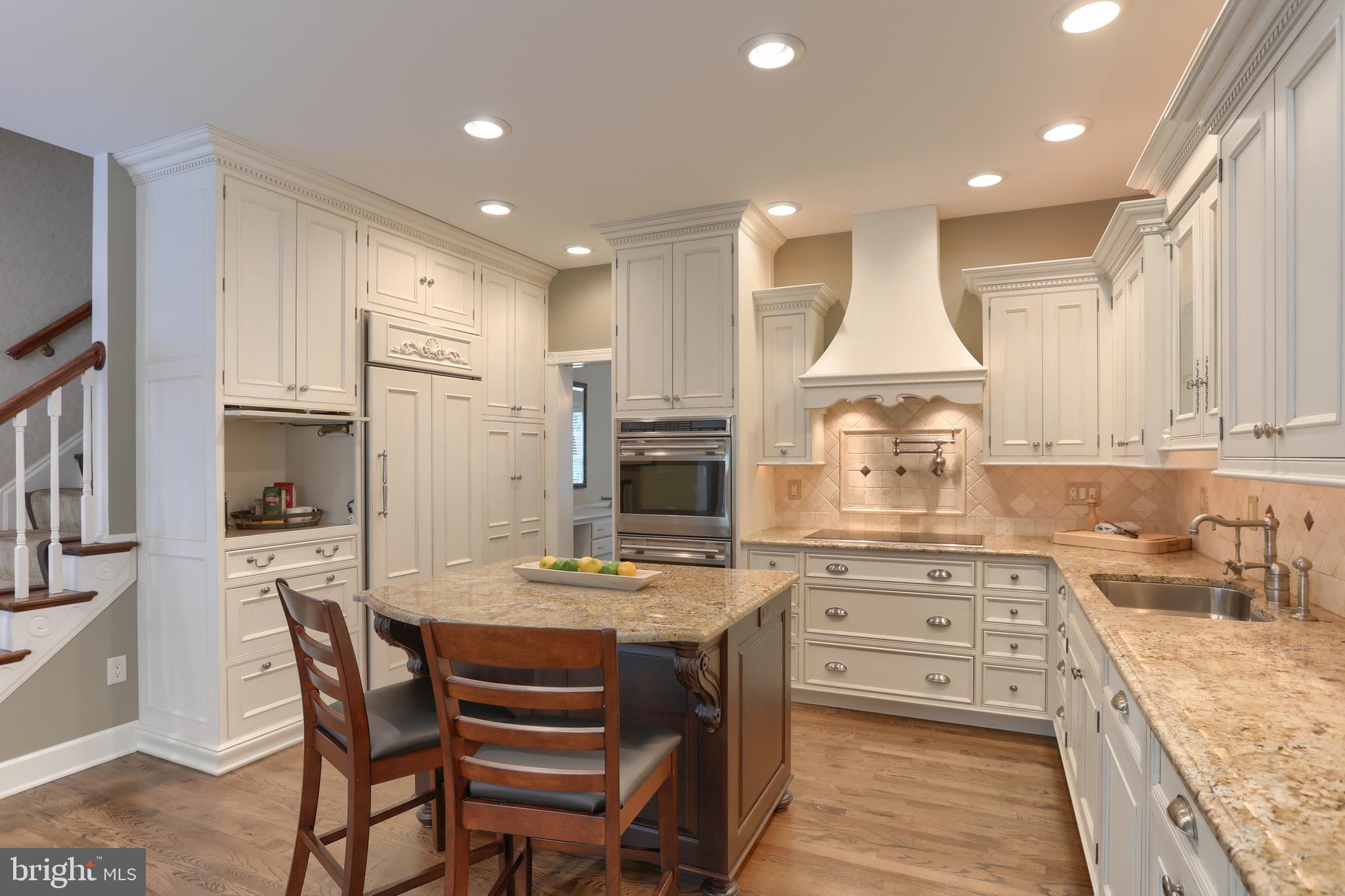 HEIGHTS OF GREENBRIAR - Residential