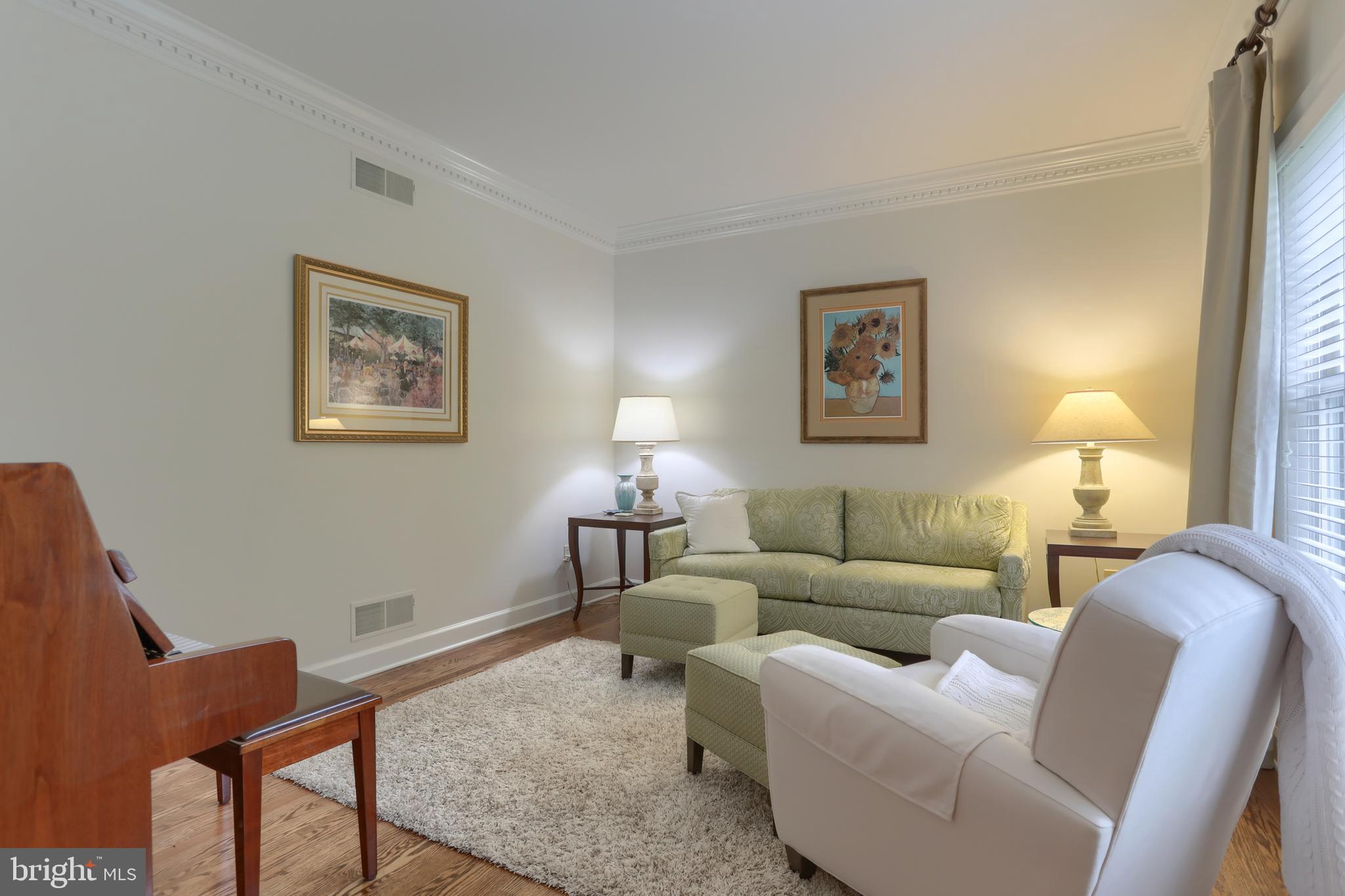 HEIGHTS OF GREENBRIAR - Residential