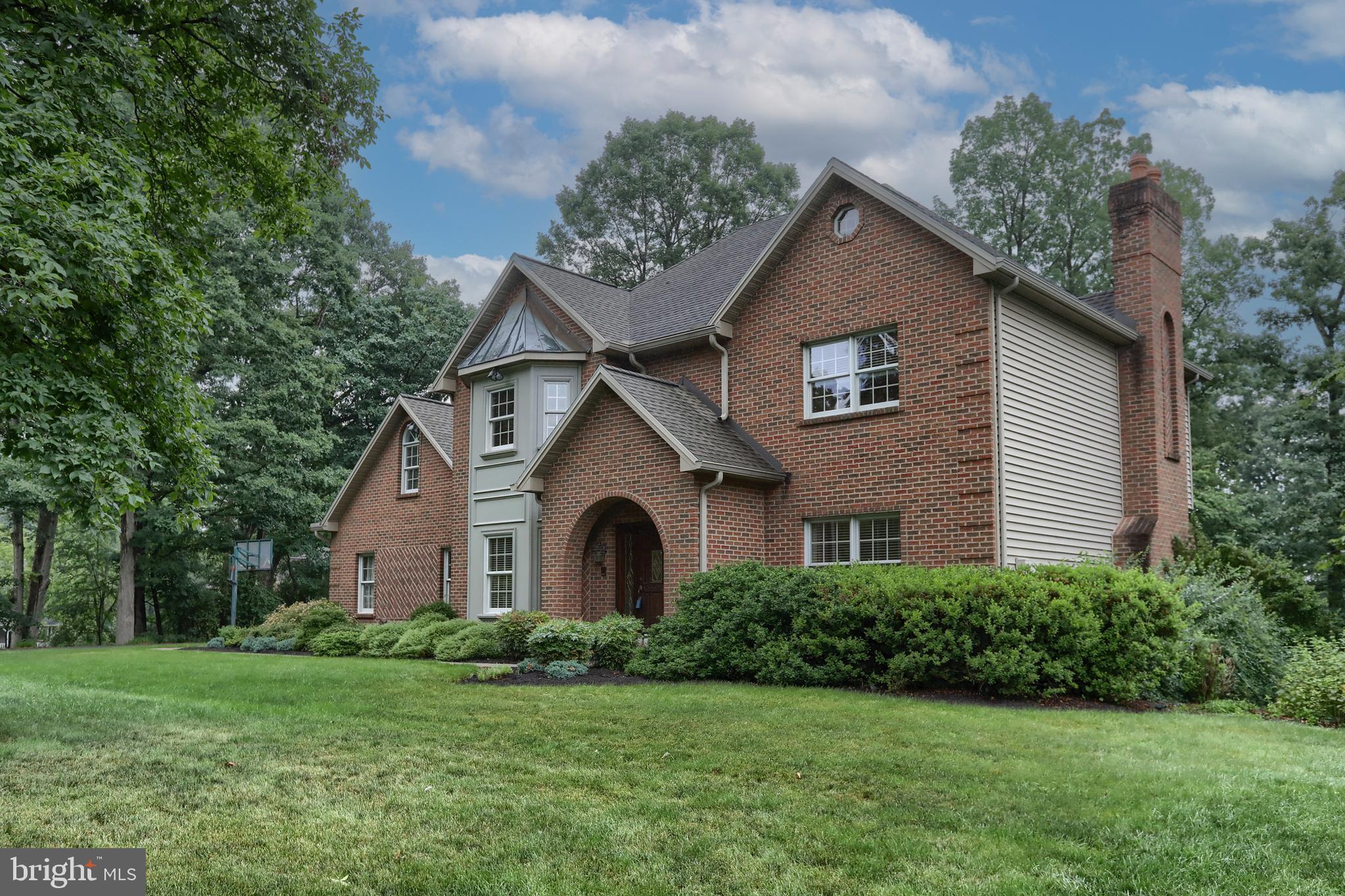 HEIGHTS OF GREENBRIAR - Residential