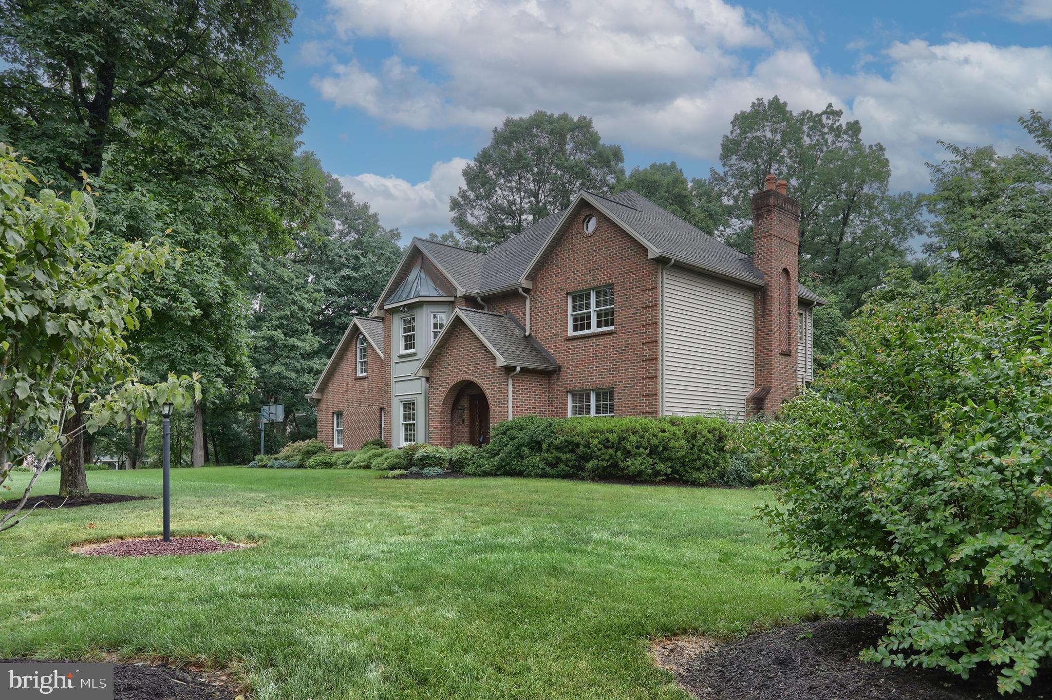 HEIGHTS OF GREENBRIAR - Residential