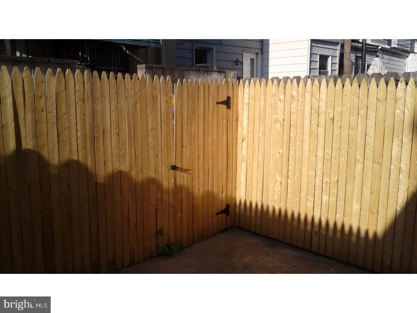 WHITMAN - Residential Lease