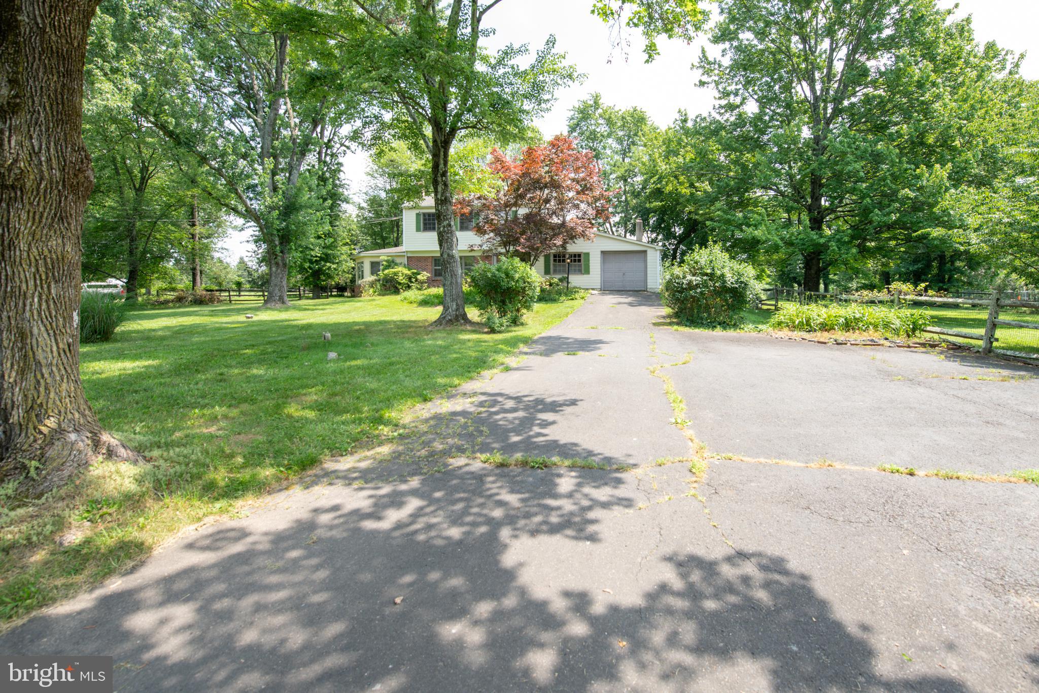 4697 SMITH ROAD
