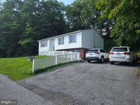 Photo of 396 Whiteside Avenue, HIGHSPIRE, PA 17034 (MLS # PADA2063332)