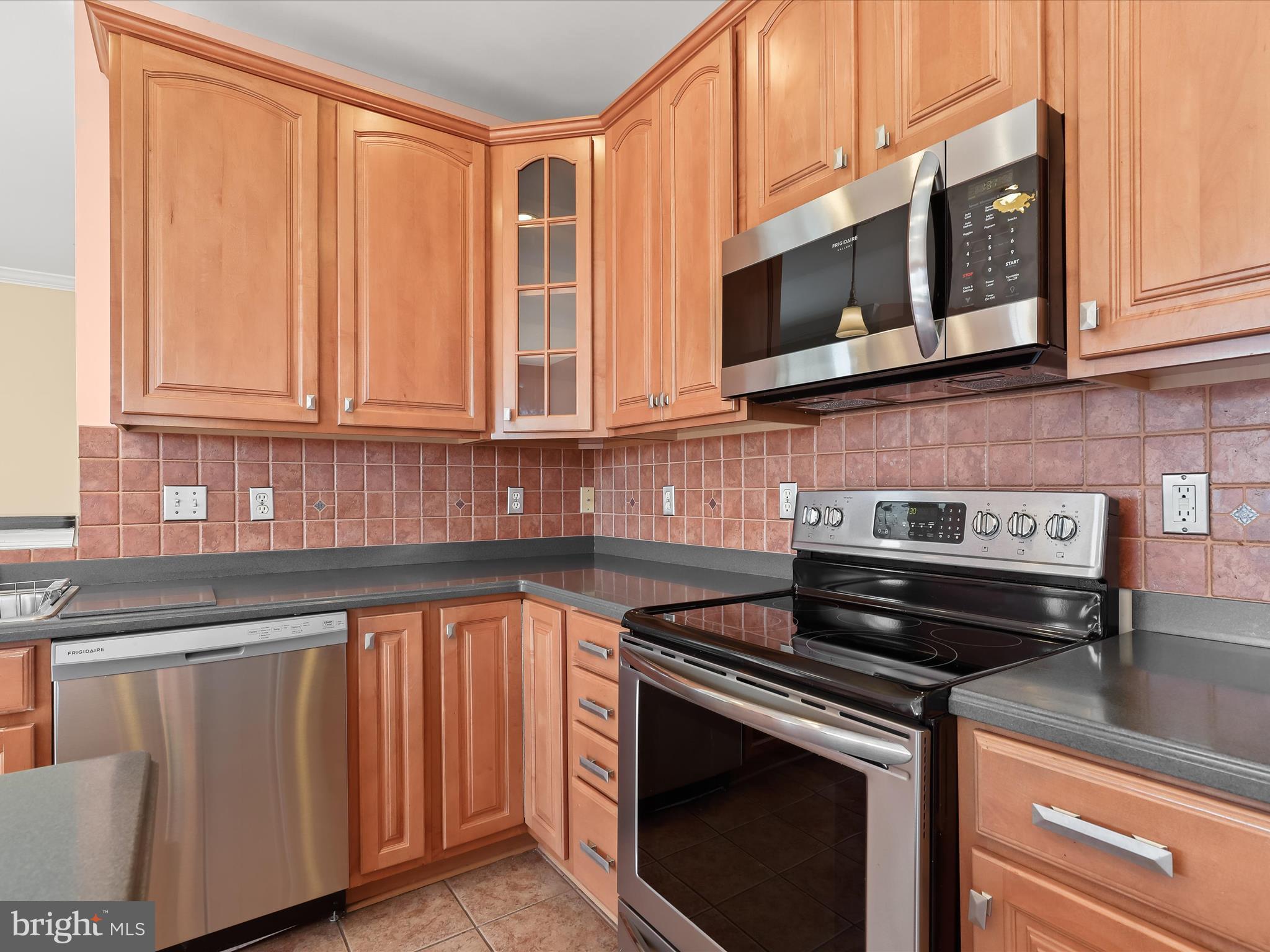 EMERALD HILLS - Residential