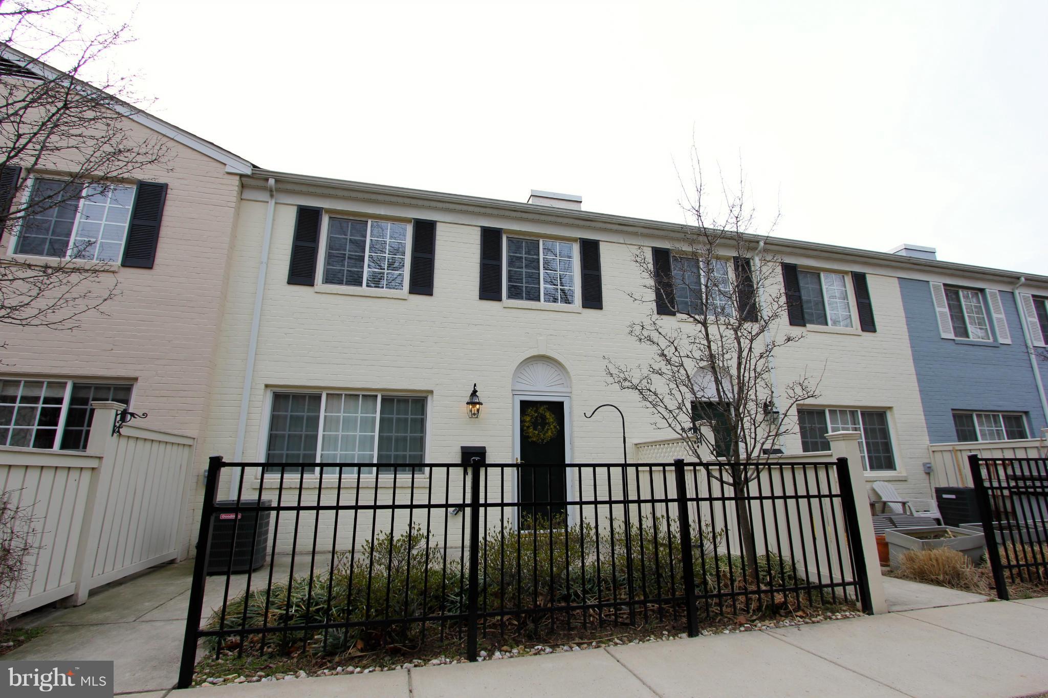 PARKSIDE AT ALEXANDRIA - Residential