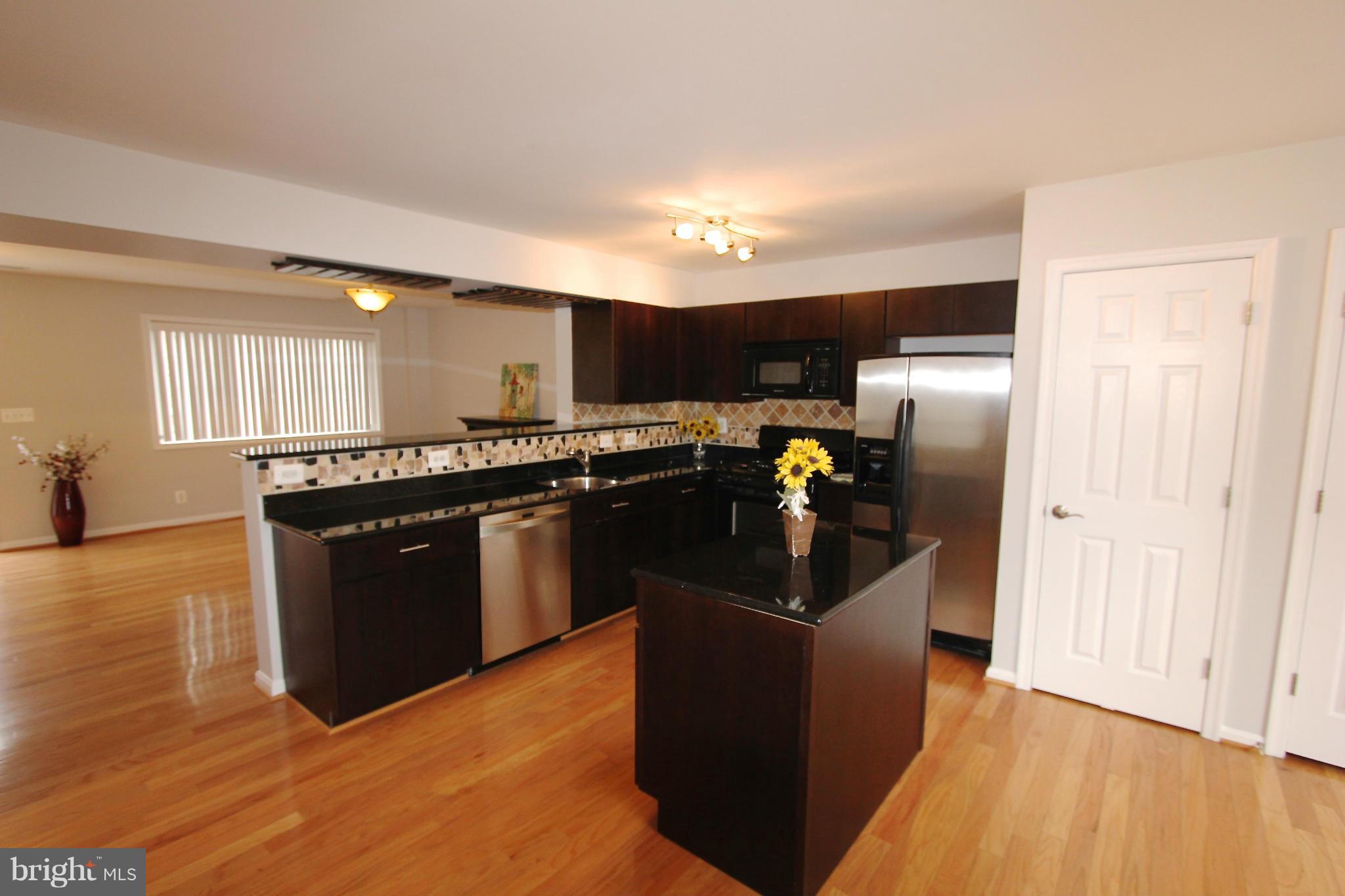 PARKSIDE AT ALEXANDRIA - Residential