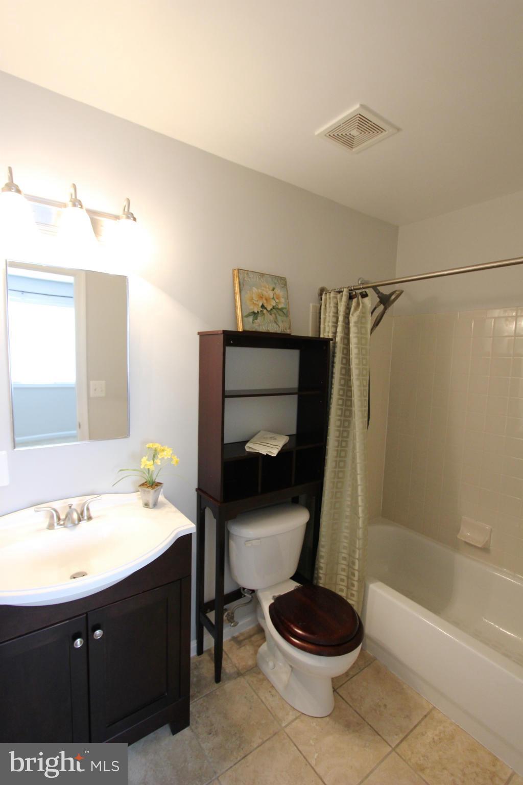 PARKSIDE AT ALEXANDRIA - Residential