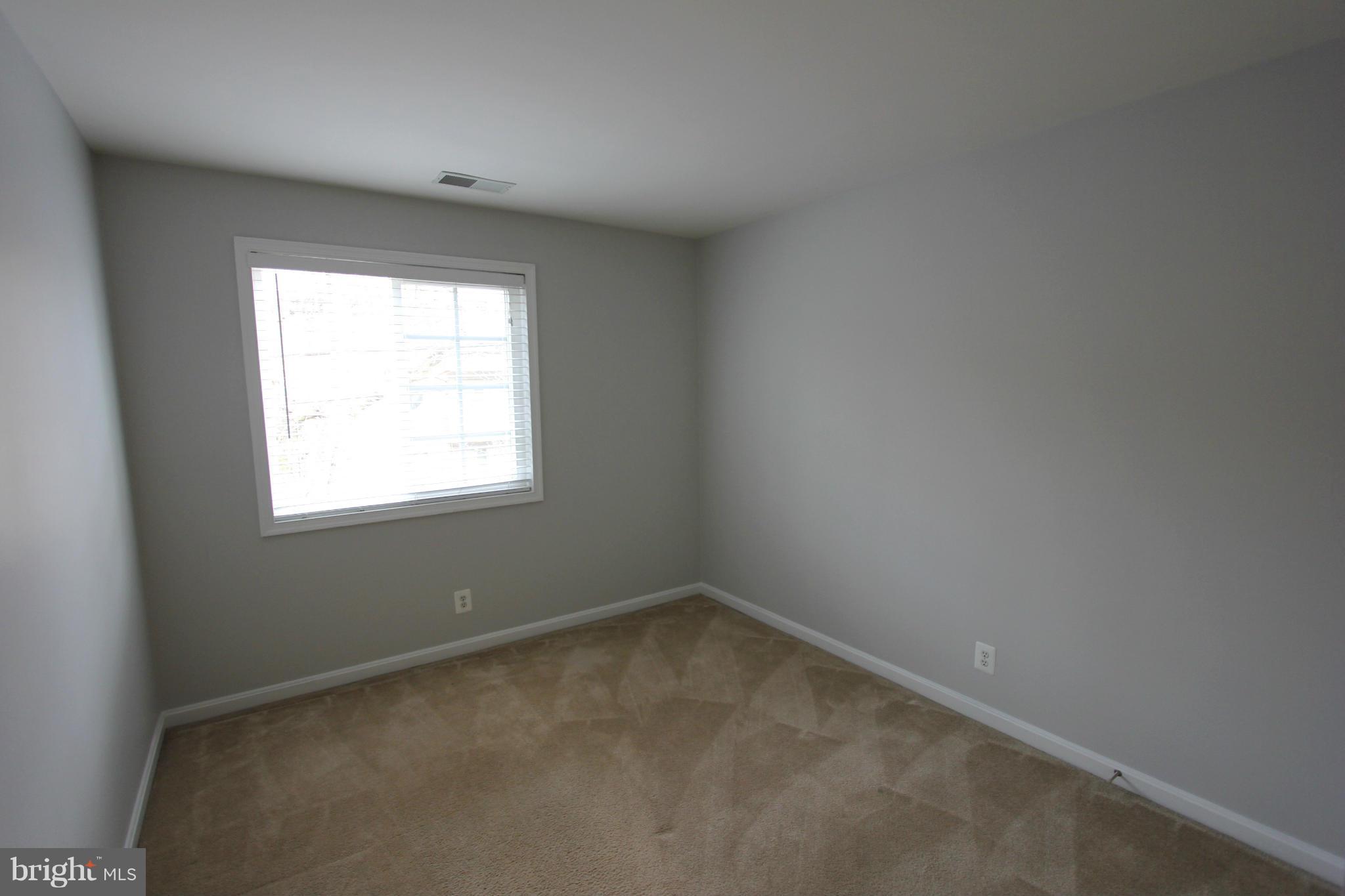 PARKSIDE AT ALEXANDRIA - Residential