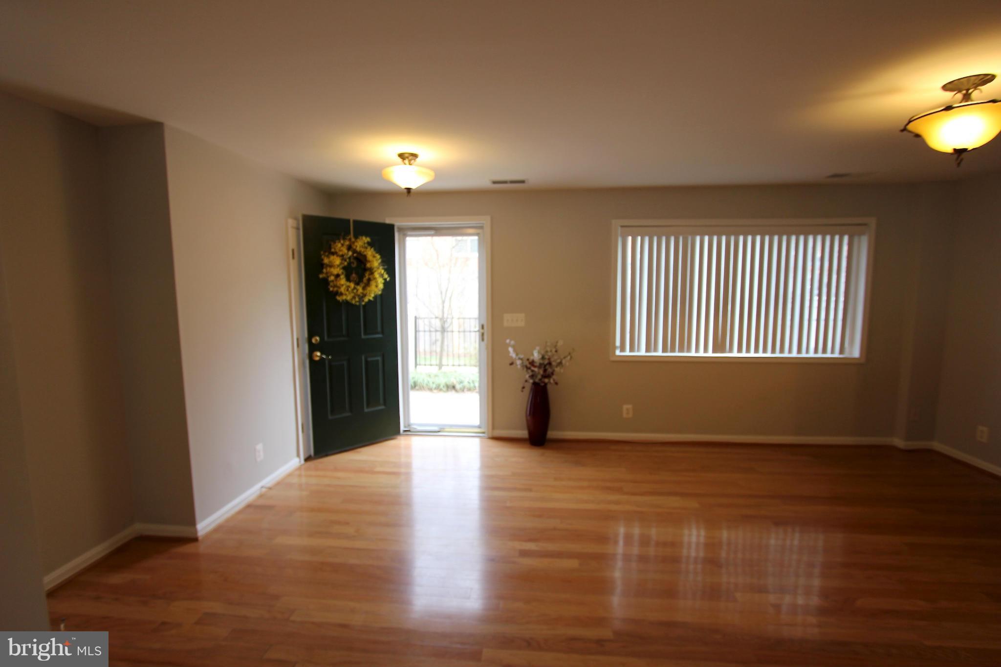 PARKSIDE AT ALEXANDRIA - Residential