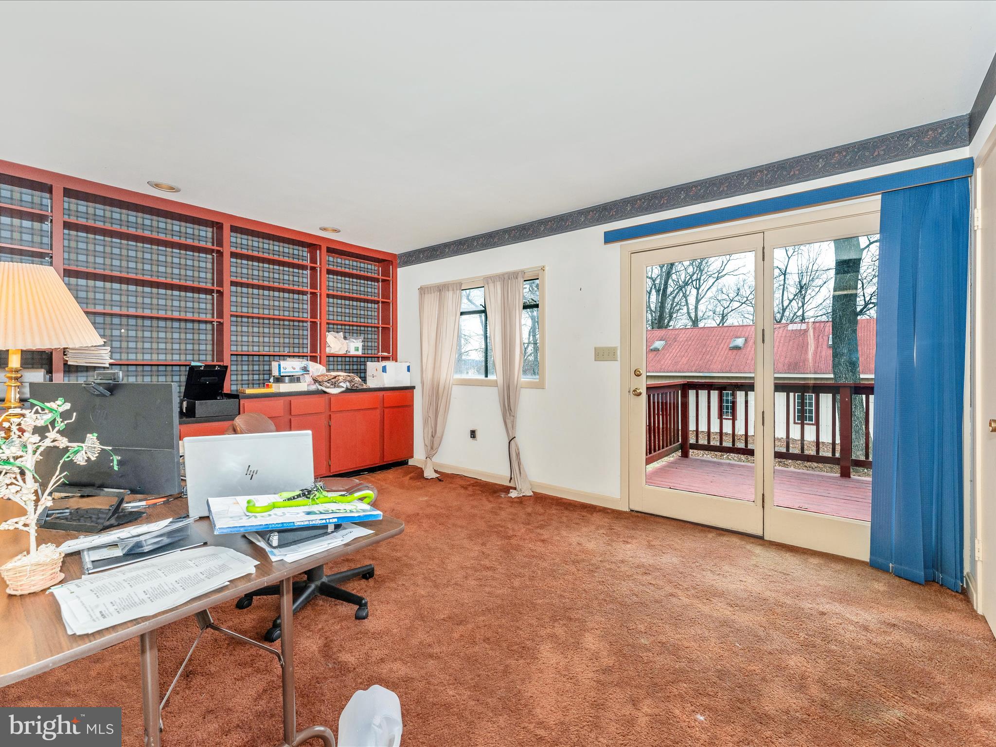 CREST VALLEY - Residential