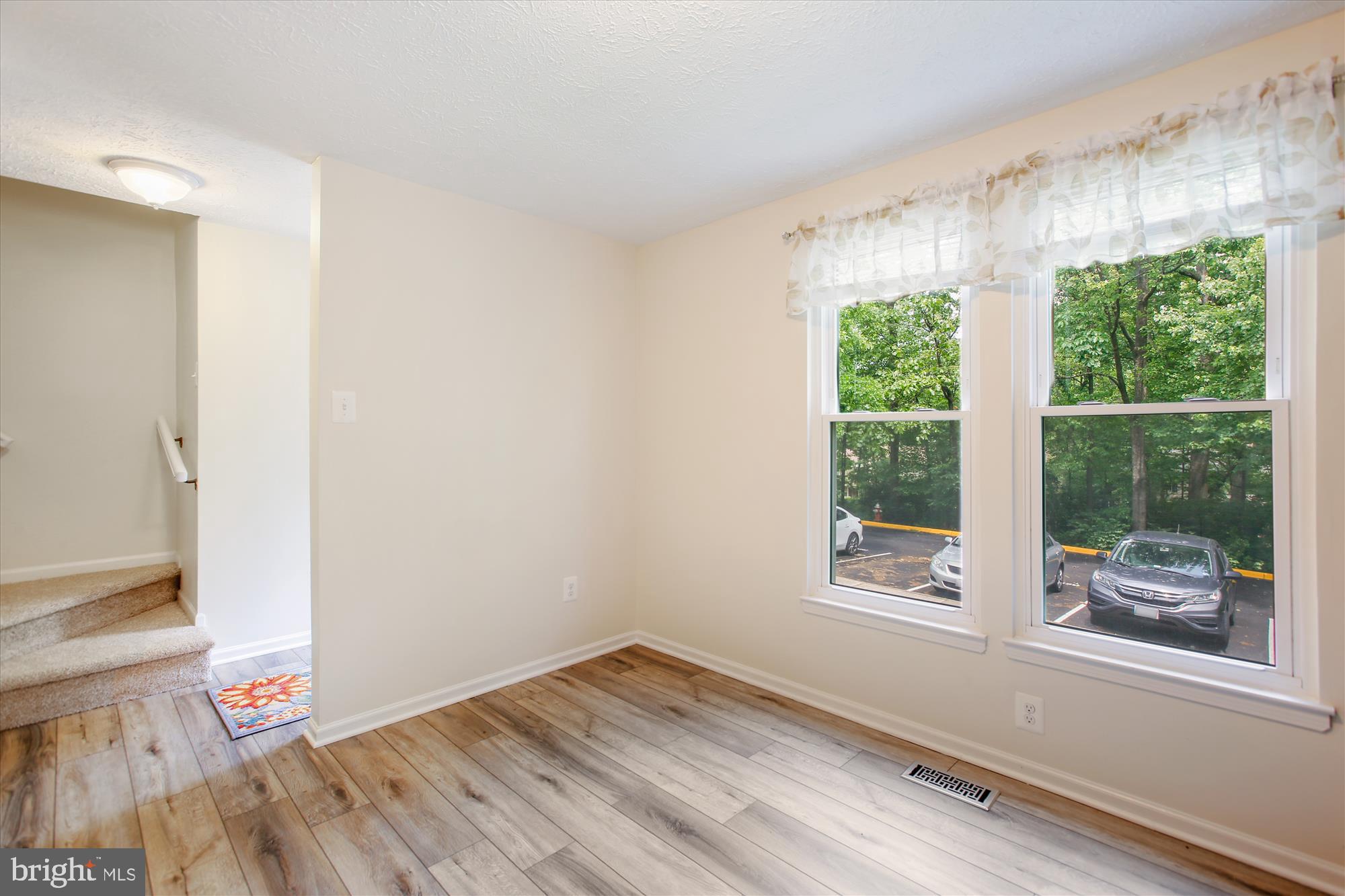 BARTON HILL - Residential Lease