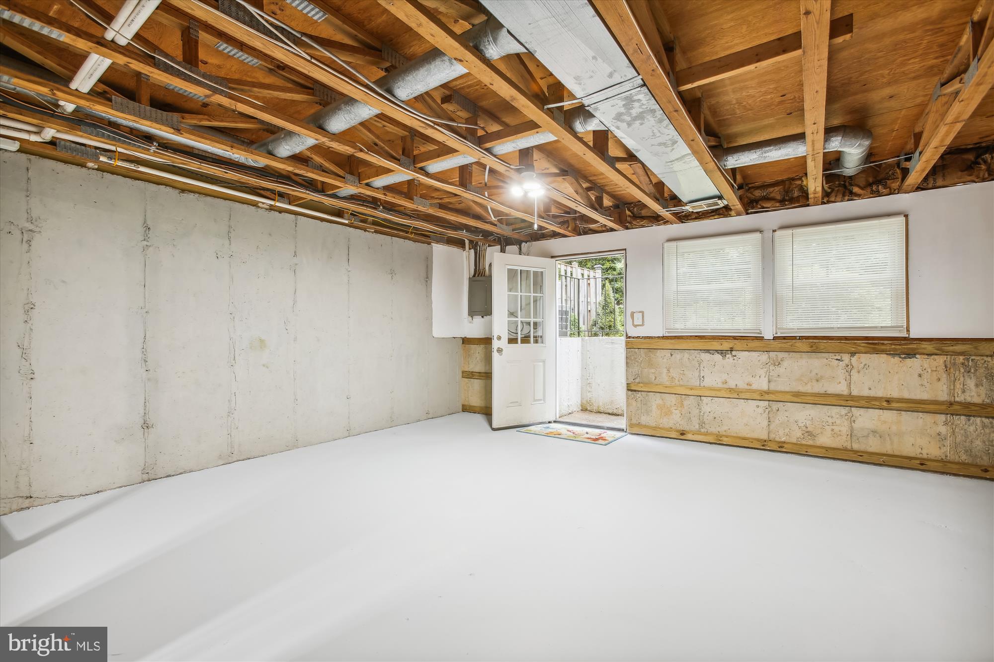 BARTON HILL - Residential Lease