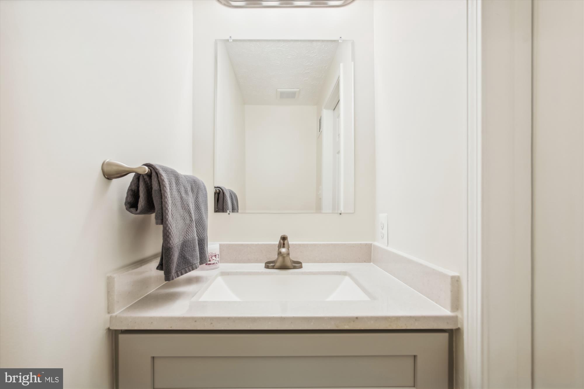 BARTON HILL - Residential Lease