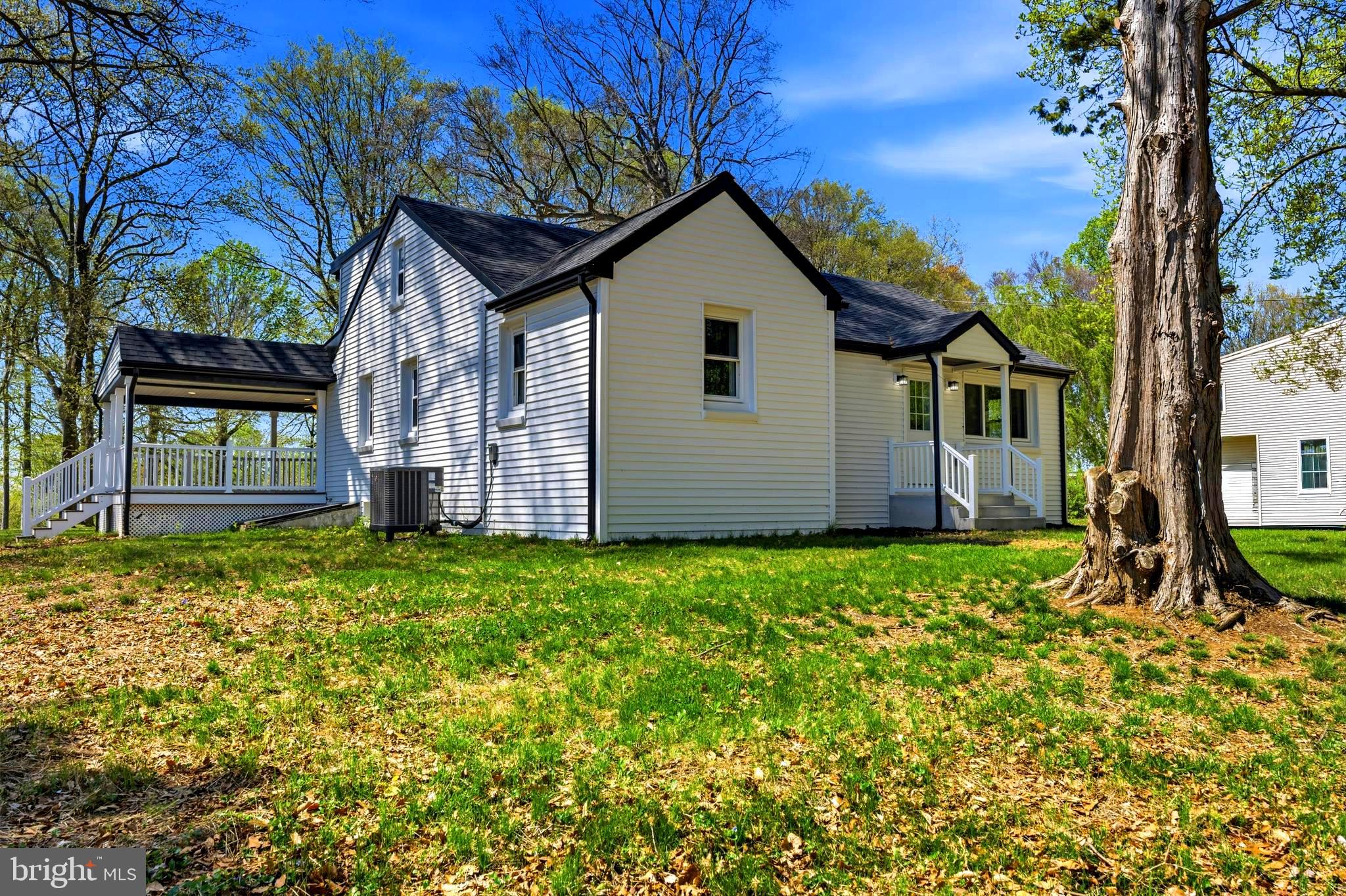 447 N JENNERSVILLE ROAD