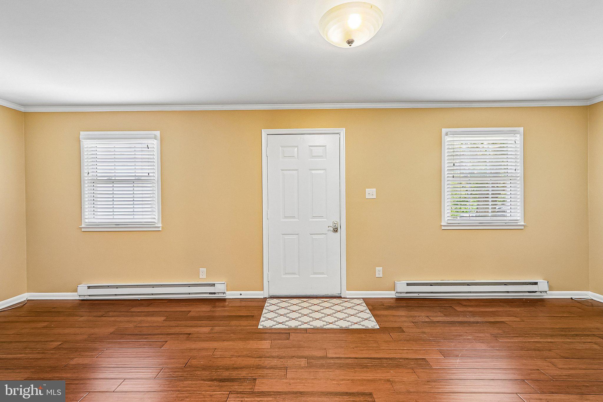 VIRGINIA KNOLLS - Residential