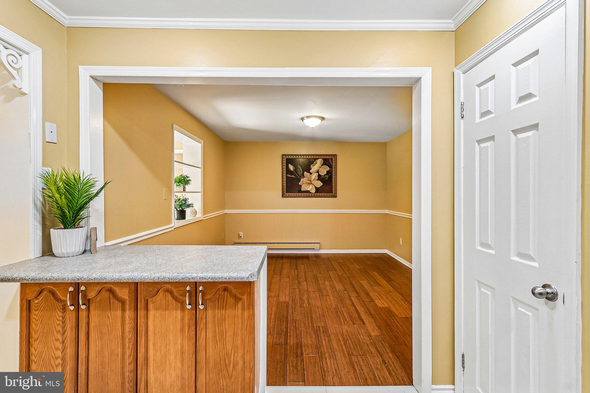 VIRGINIA KNOLLS - Residential