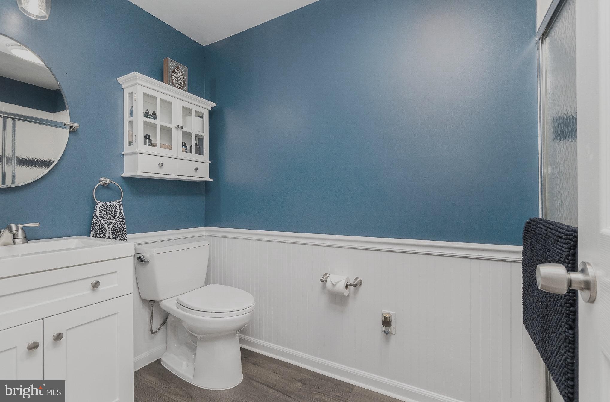 COUNTRY WALK - Residential