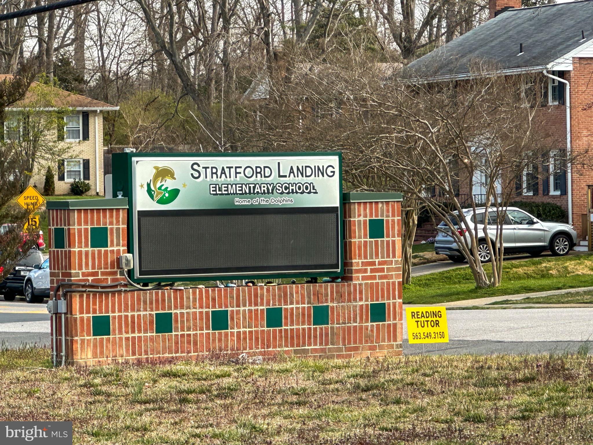 RIVERSIDE GARDENS - Residential