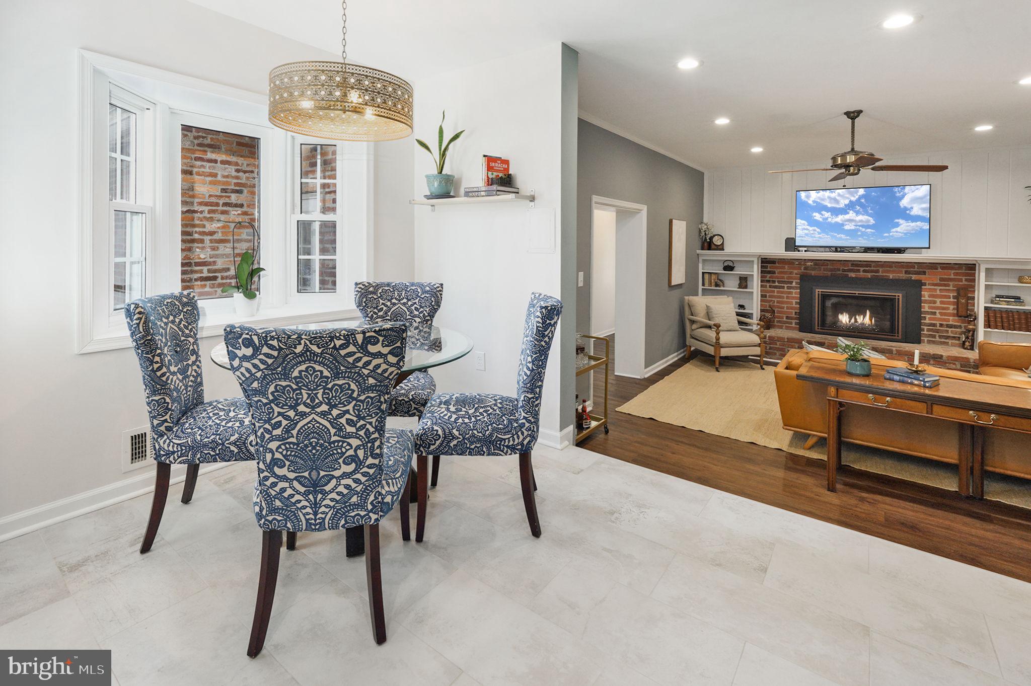 RIVERSIDE GARDENS - Residential