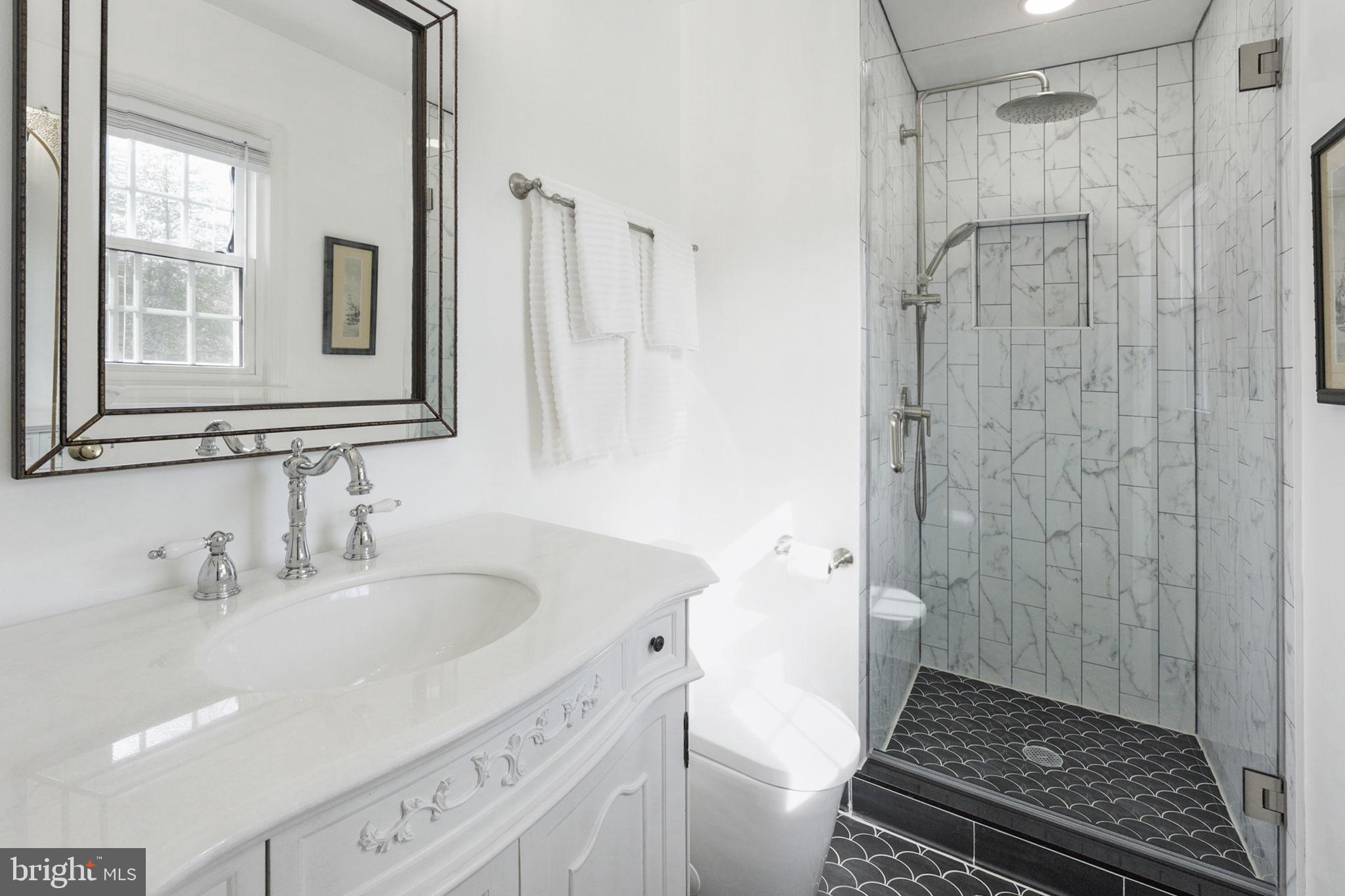 RIVERSIDE GARDENS - Residential