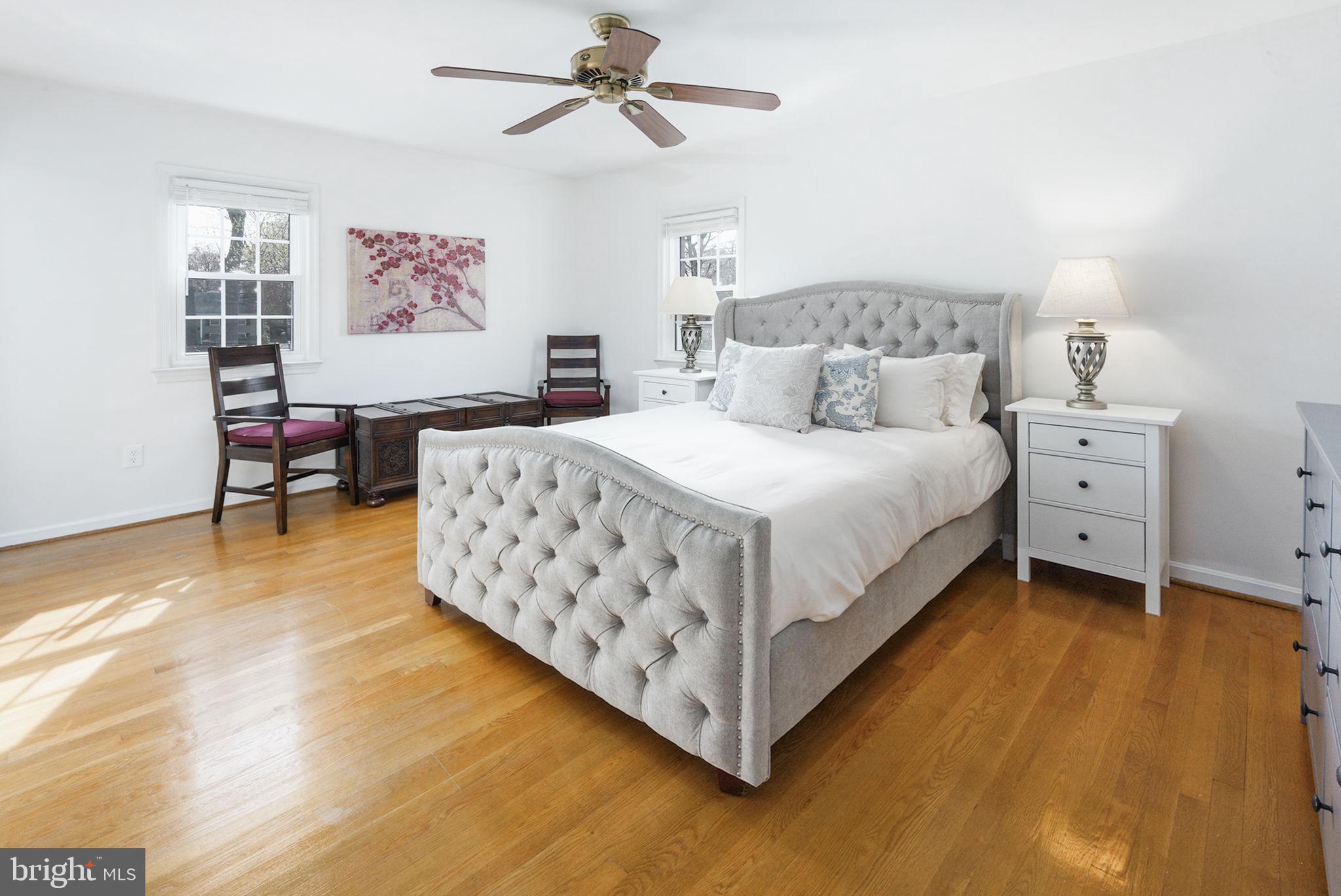 RIVERSIDE GARDENS - Residential