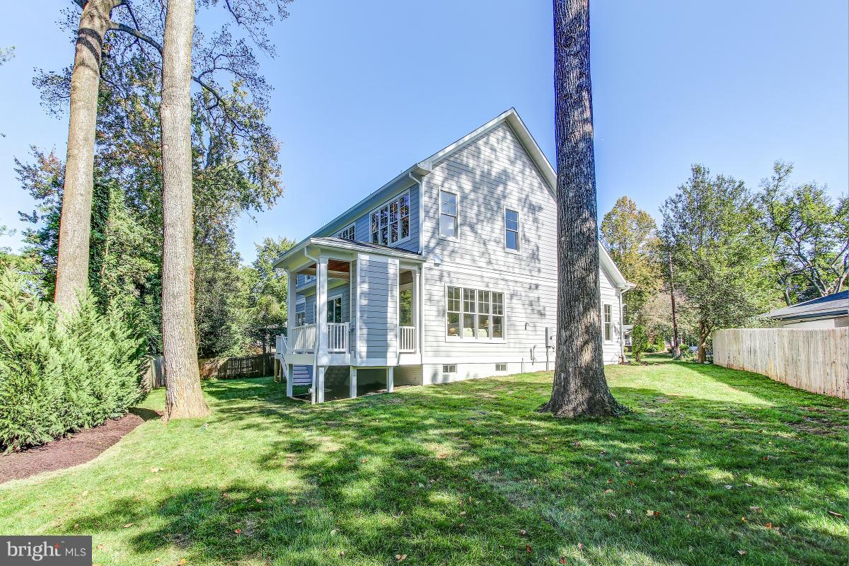 KENWOOD PARK - Residential