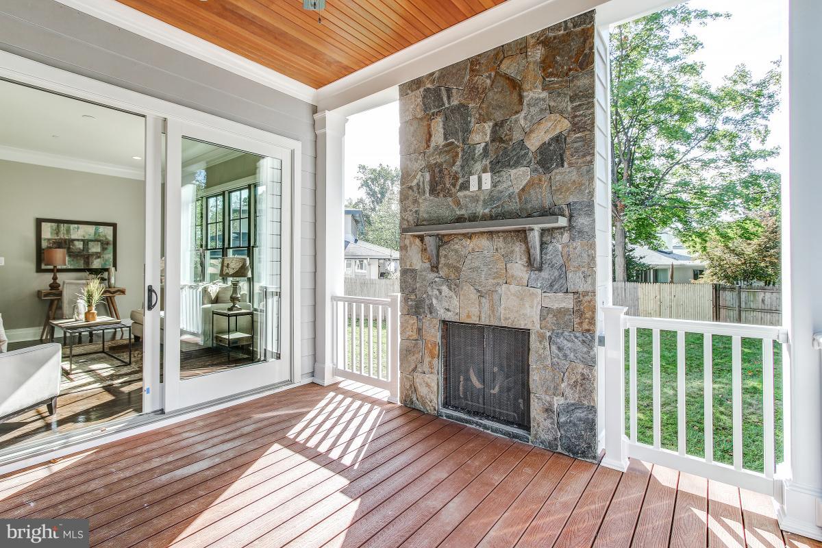 KENWOOD PARK - Residential