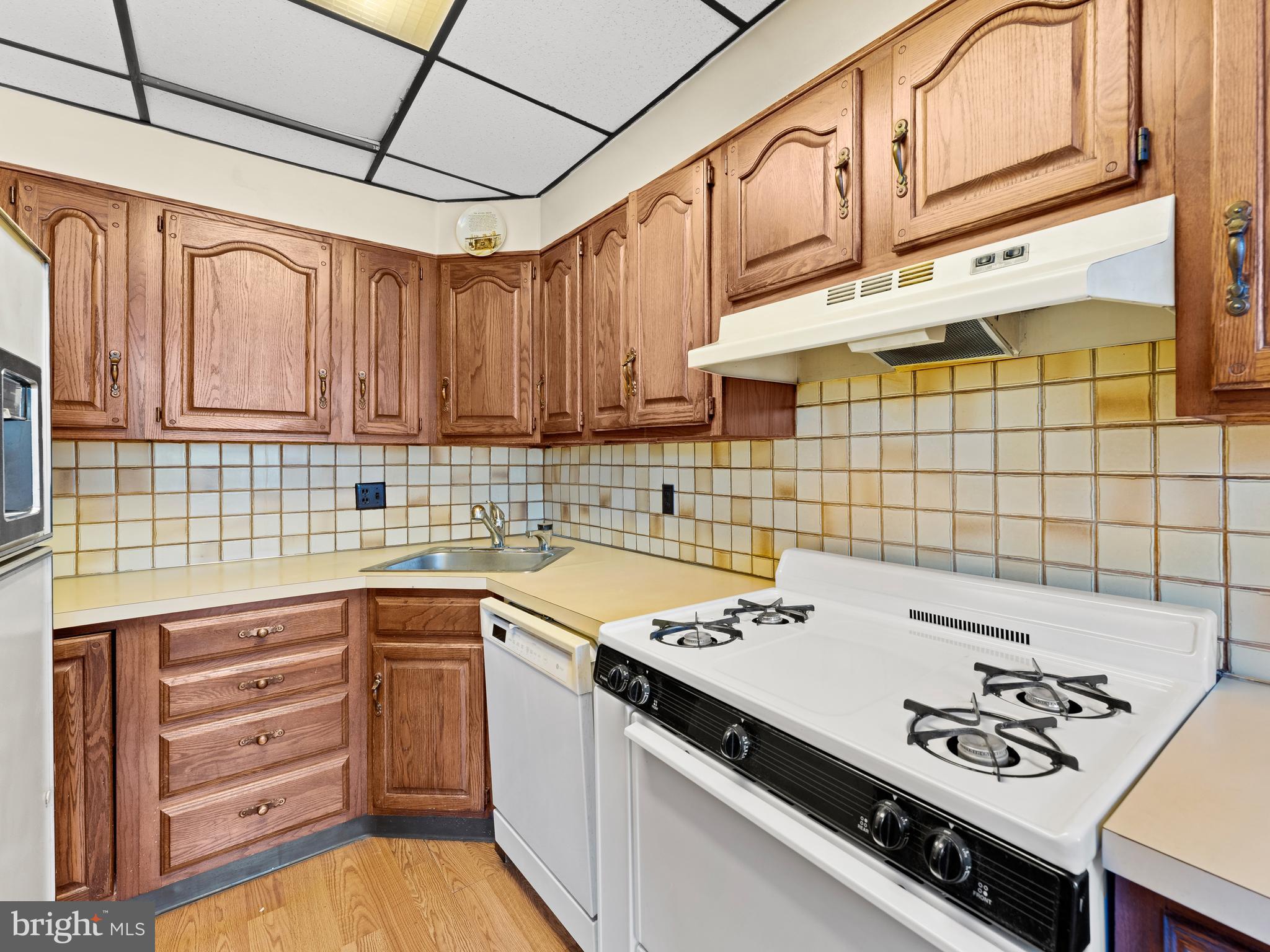 MAYFAIR - Residential
