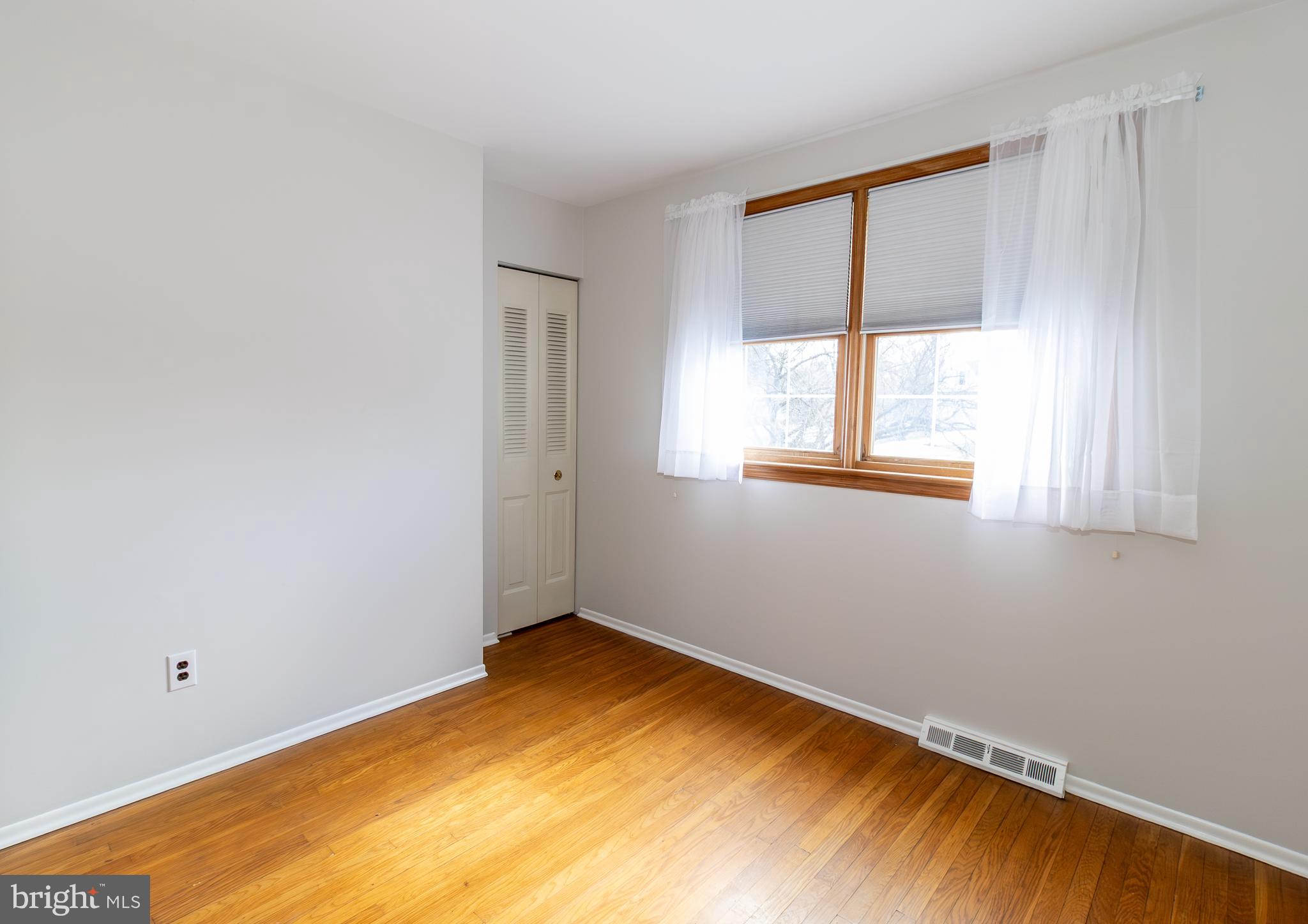 WINDSOR - Residential