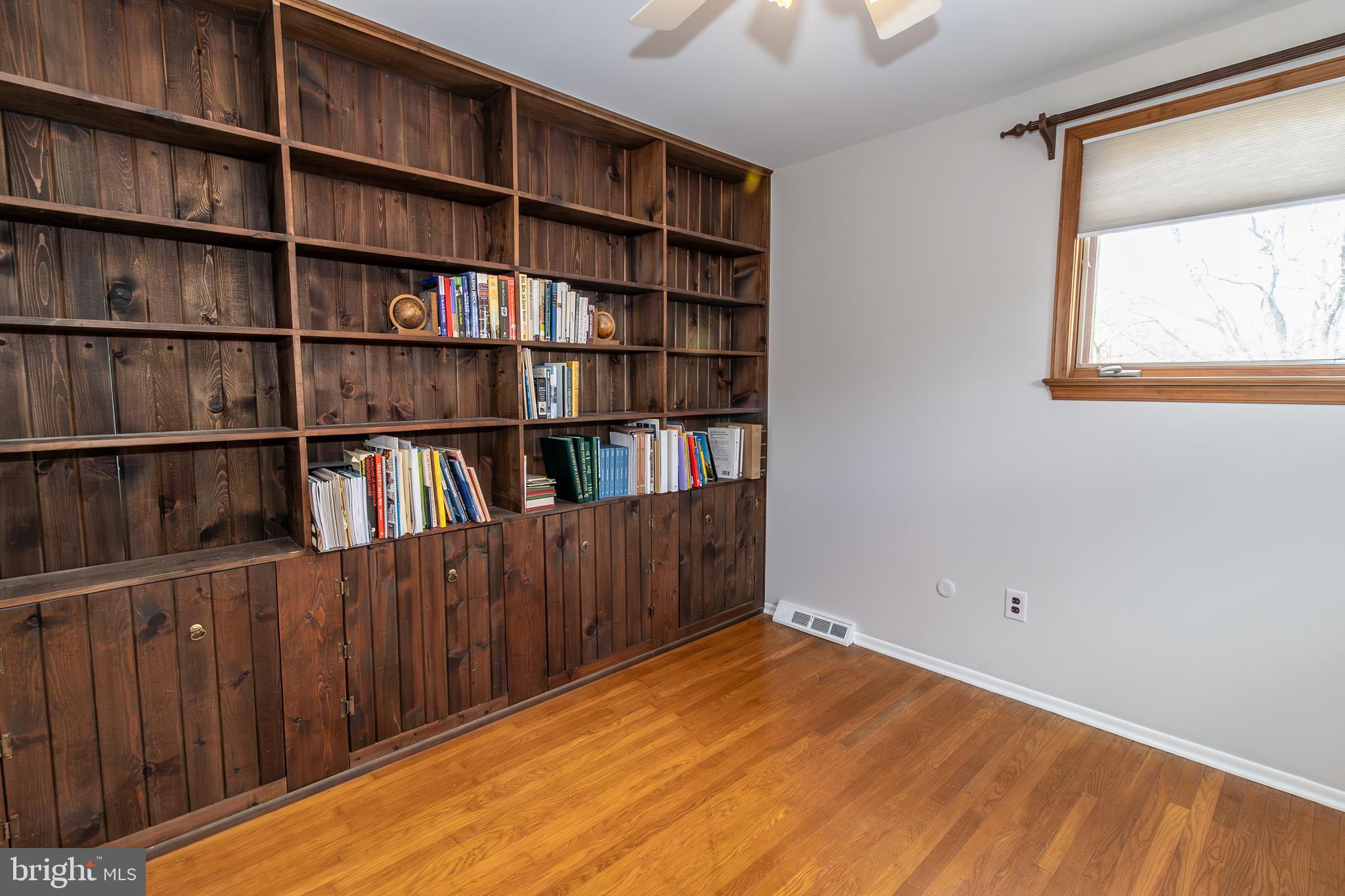 WINDSOR - Residential