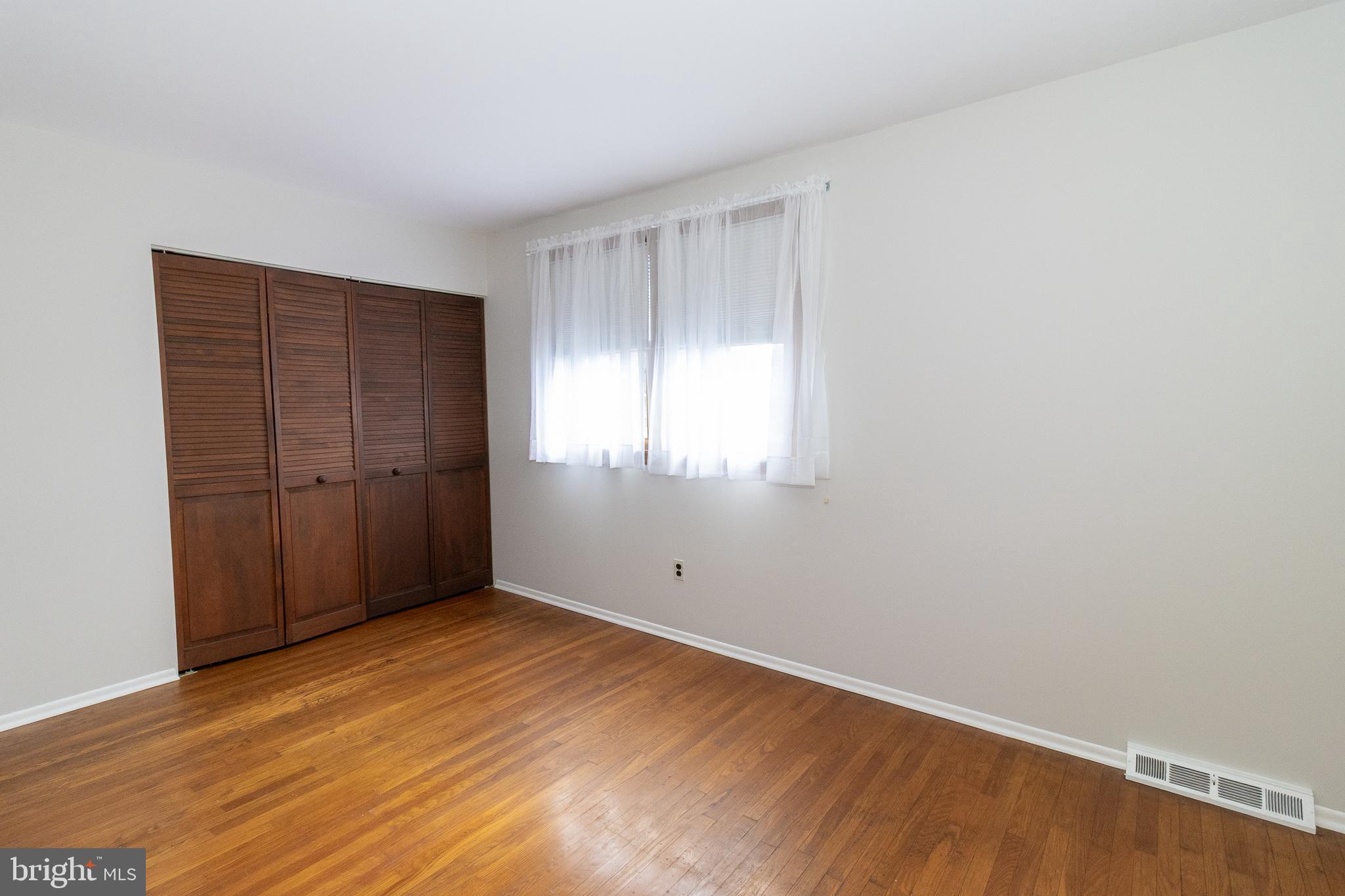 WINDSOR - Residential