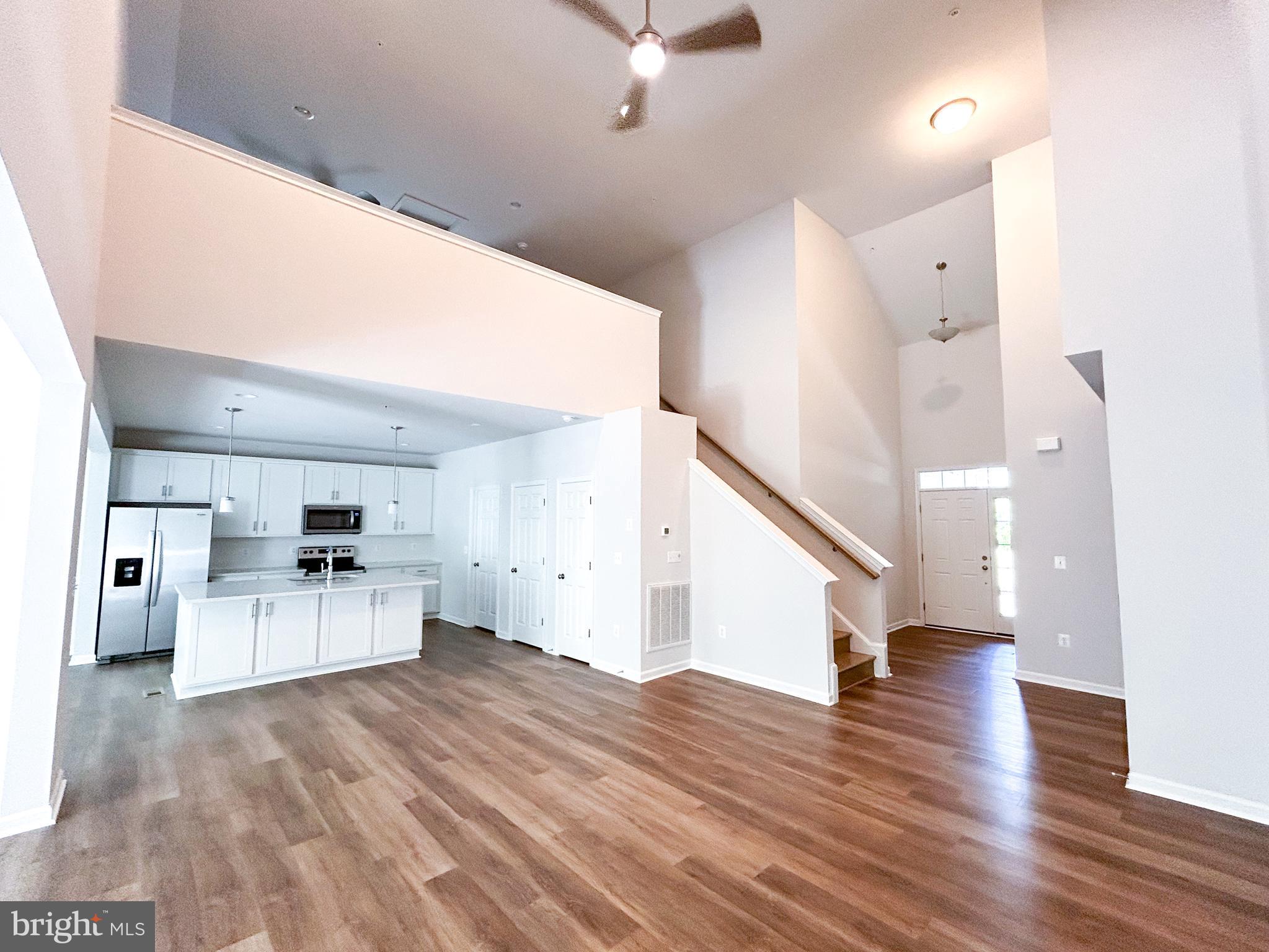 SWAN POINT - Residential