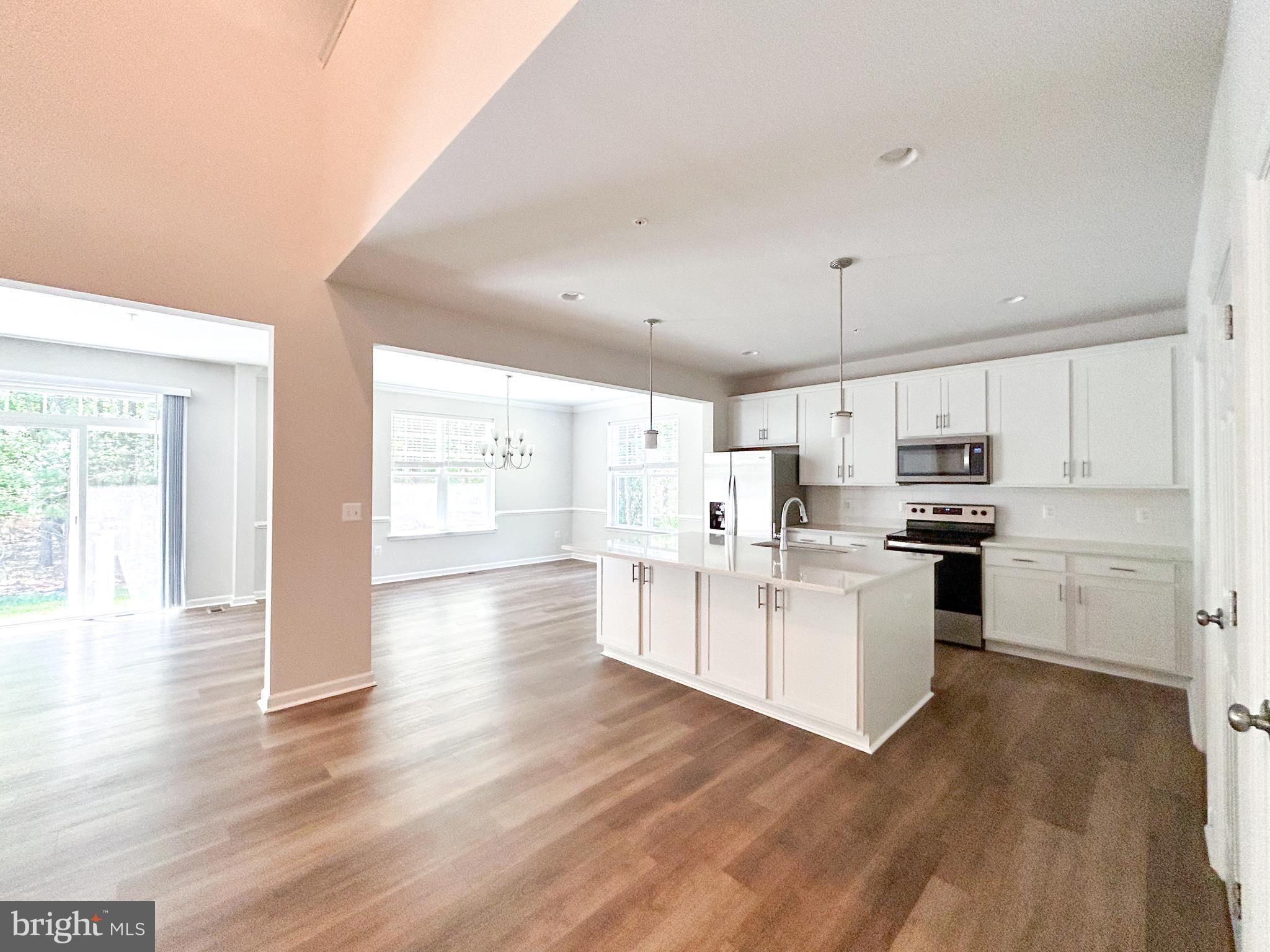 SWAN POINT - Residential