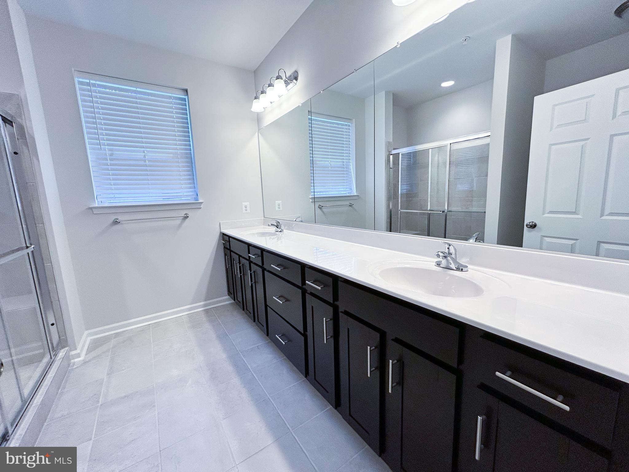 SWAN POINT - Residential