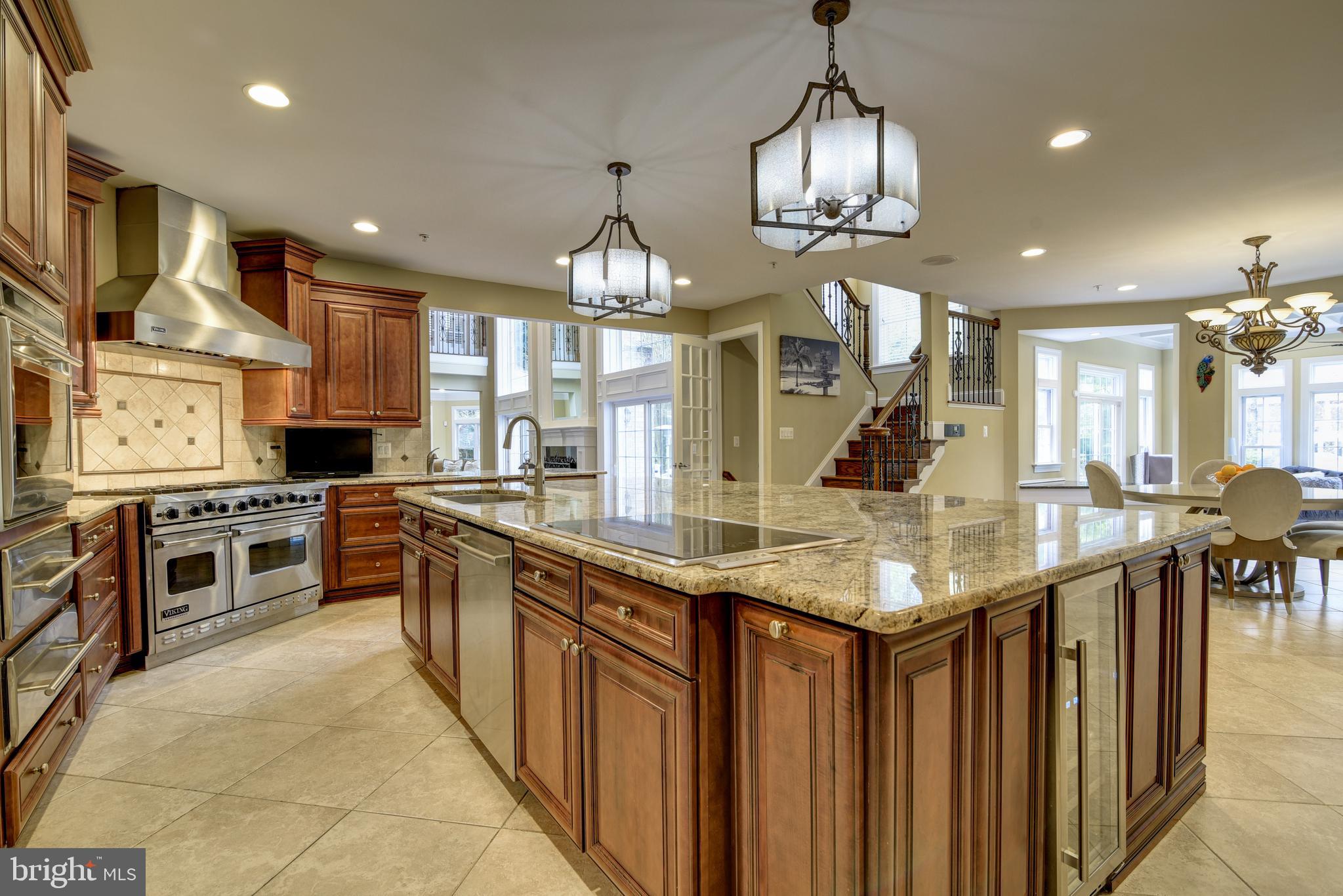 WINDSONG WEST - Residential