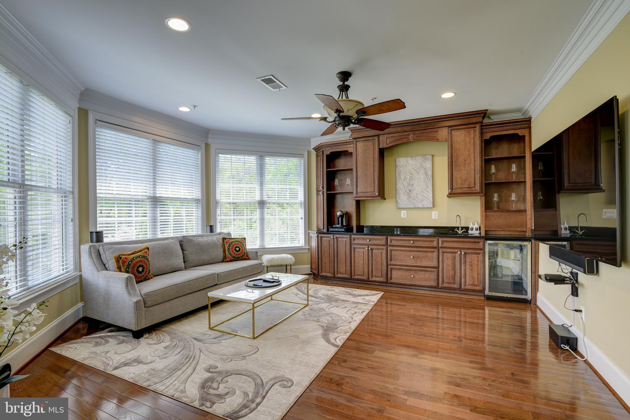 WINDSONG WEST - Residential